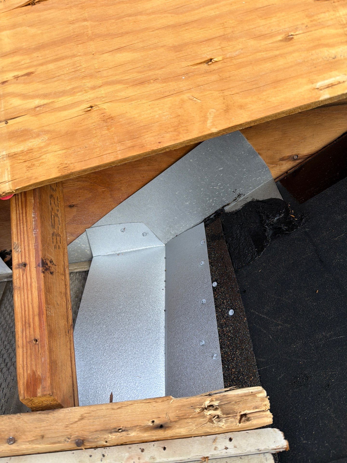 Roof Replacement in Lithia, FL by Shingle Masters Roofing