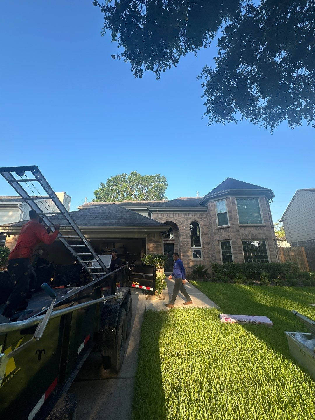 Residential Roofing Installation using Owen's Corning Duration (Lifetime) Shingles by Roof Repair Company