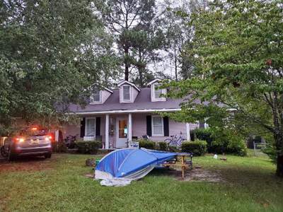 Residential Roofing Installation using Owens Corning Oakridge- Williamsburg Gray