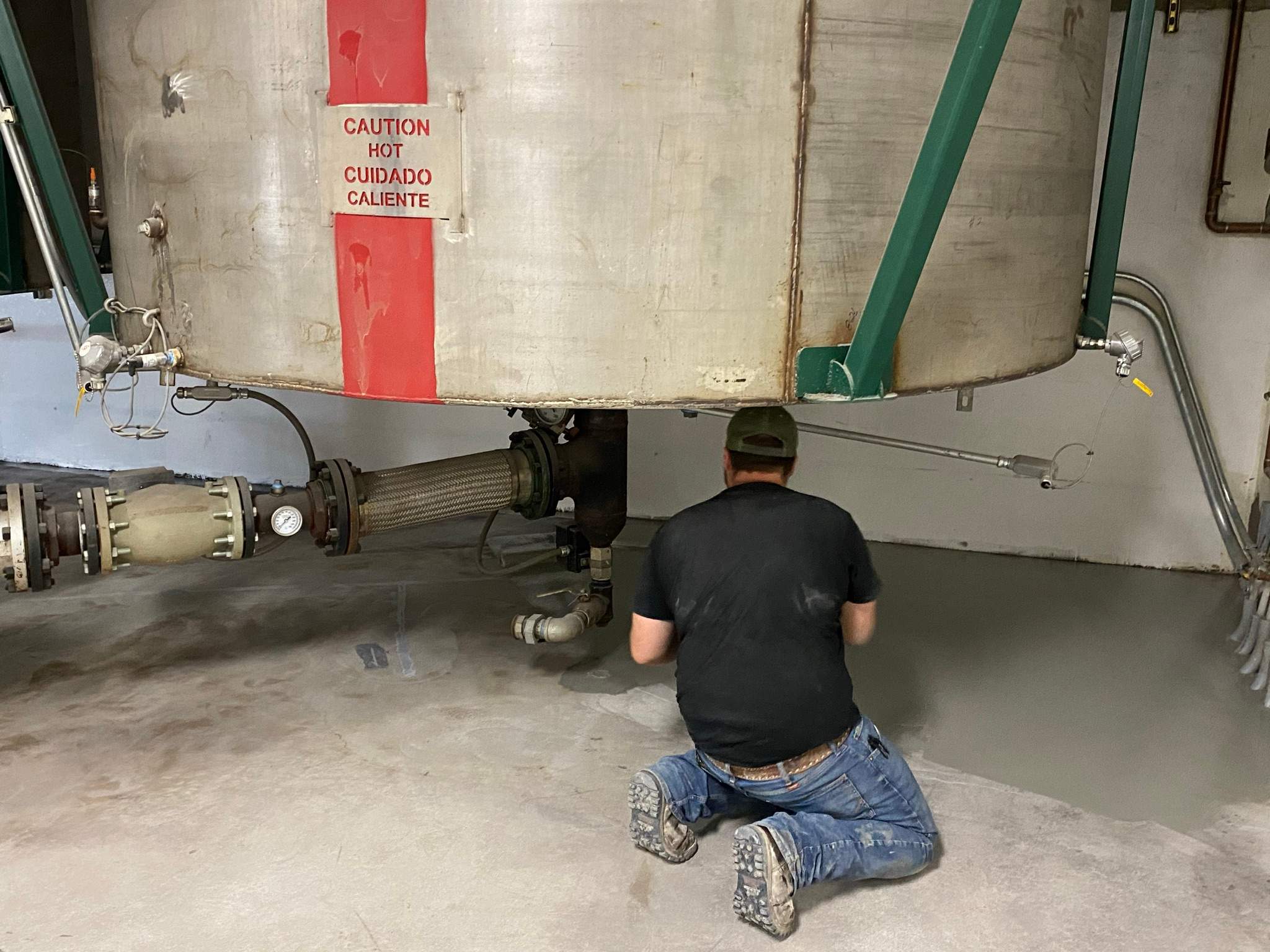 Commercial Floor Transformation using North Pole with Green by Croc Coatings, LLC