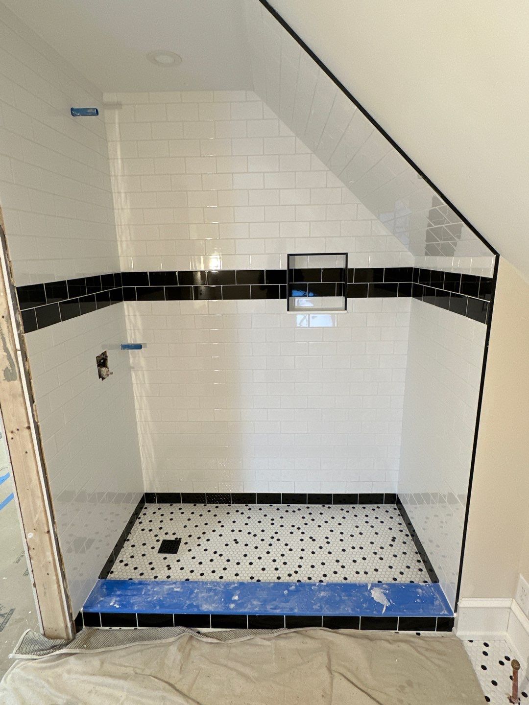 Addition, Bathroom Remodel, Window Replacement, and Interior Door Replacement by Ivy Lea Construction