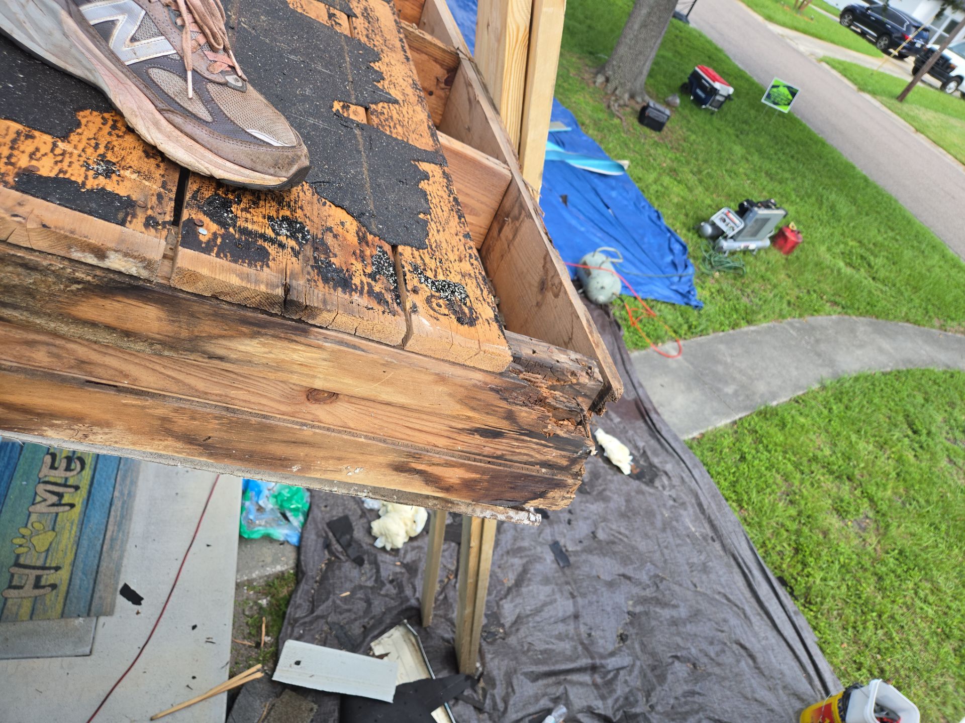 Project in St. Petersburg 33710 by Mitchell Roofing Company LLC 