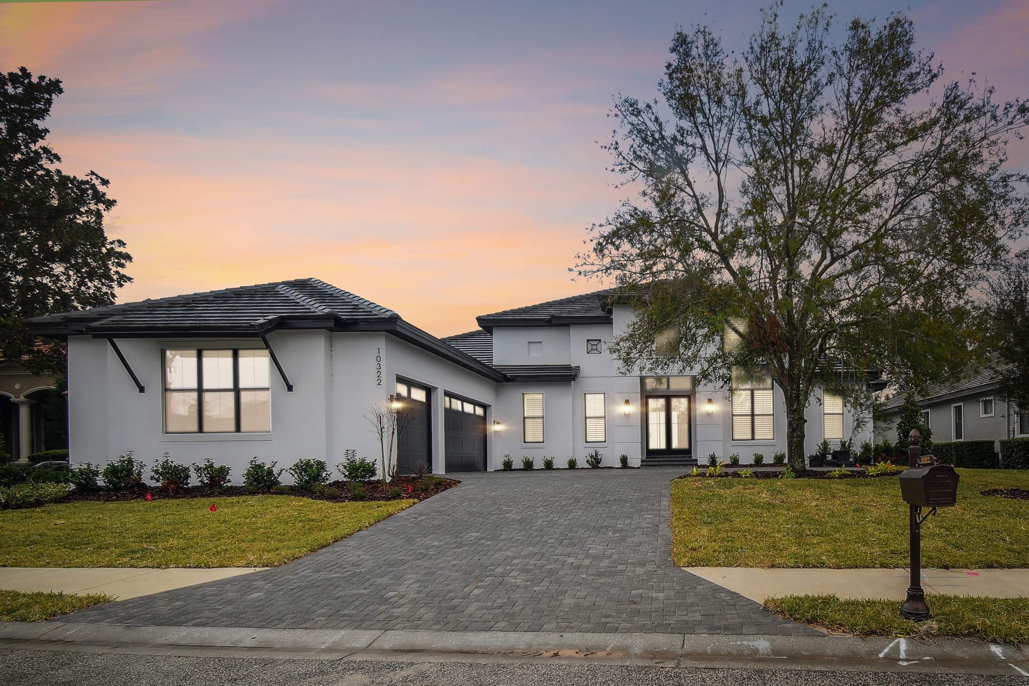 AR Homes®️ Tampa - Lyons Heritage Tampa, LLC featured photo.