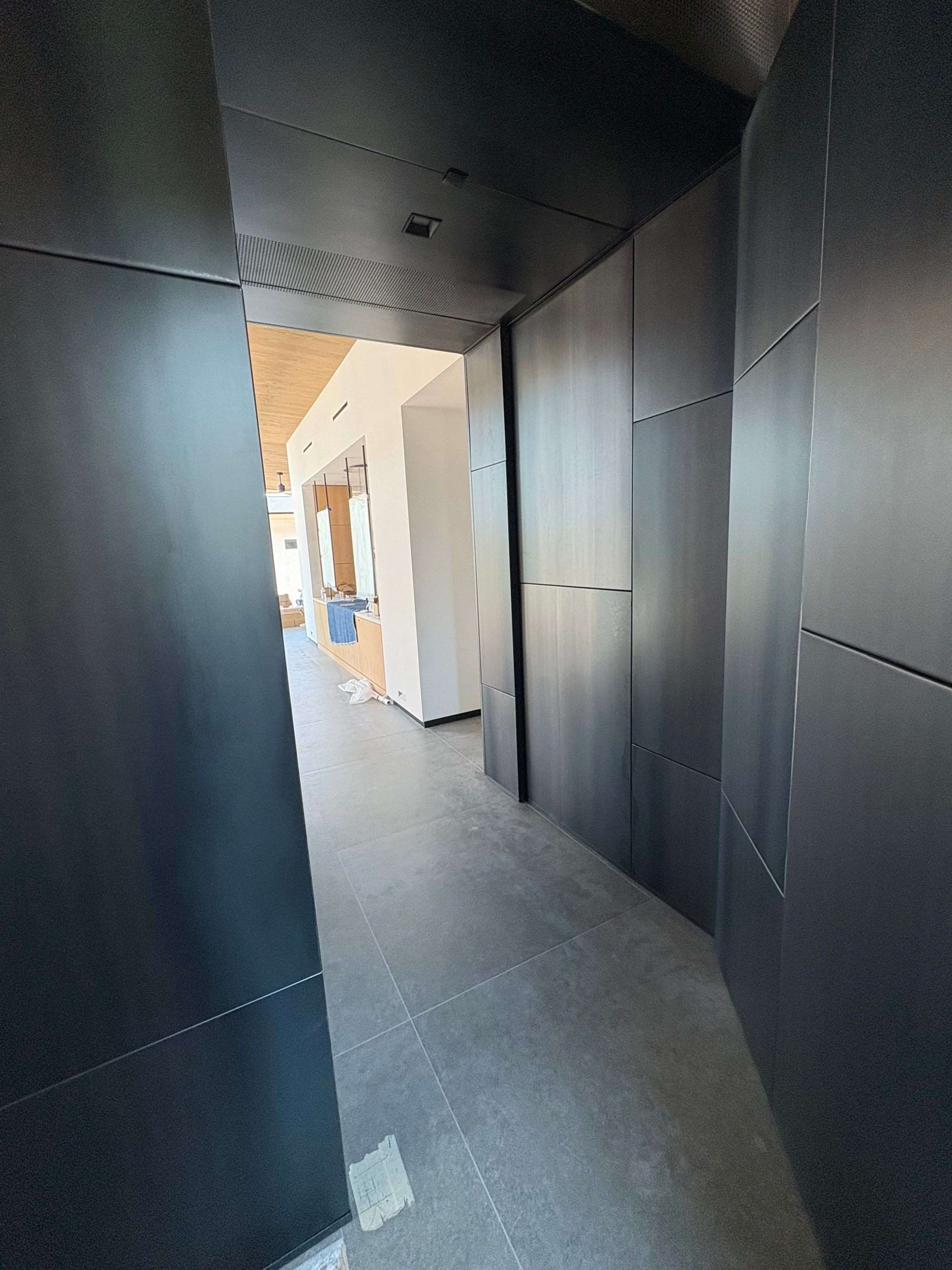 Ascaya Interior/Exterior Metal  by Level Builders