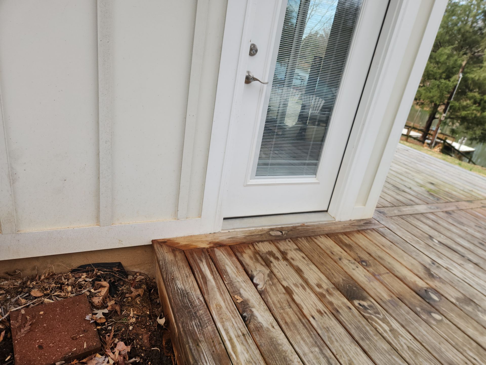 Weathered Deck using Wood Sealant by DuraSeal