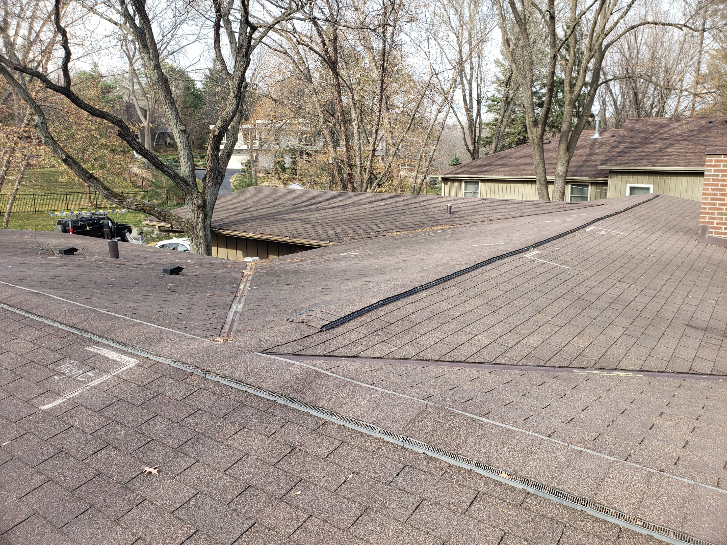 Minnetonka, MN – Low-Slope Roof Replacement with Full Ice & Water Shield by First Impressions Exteriors