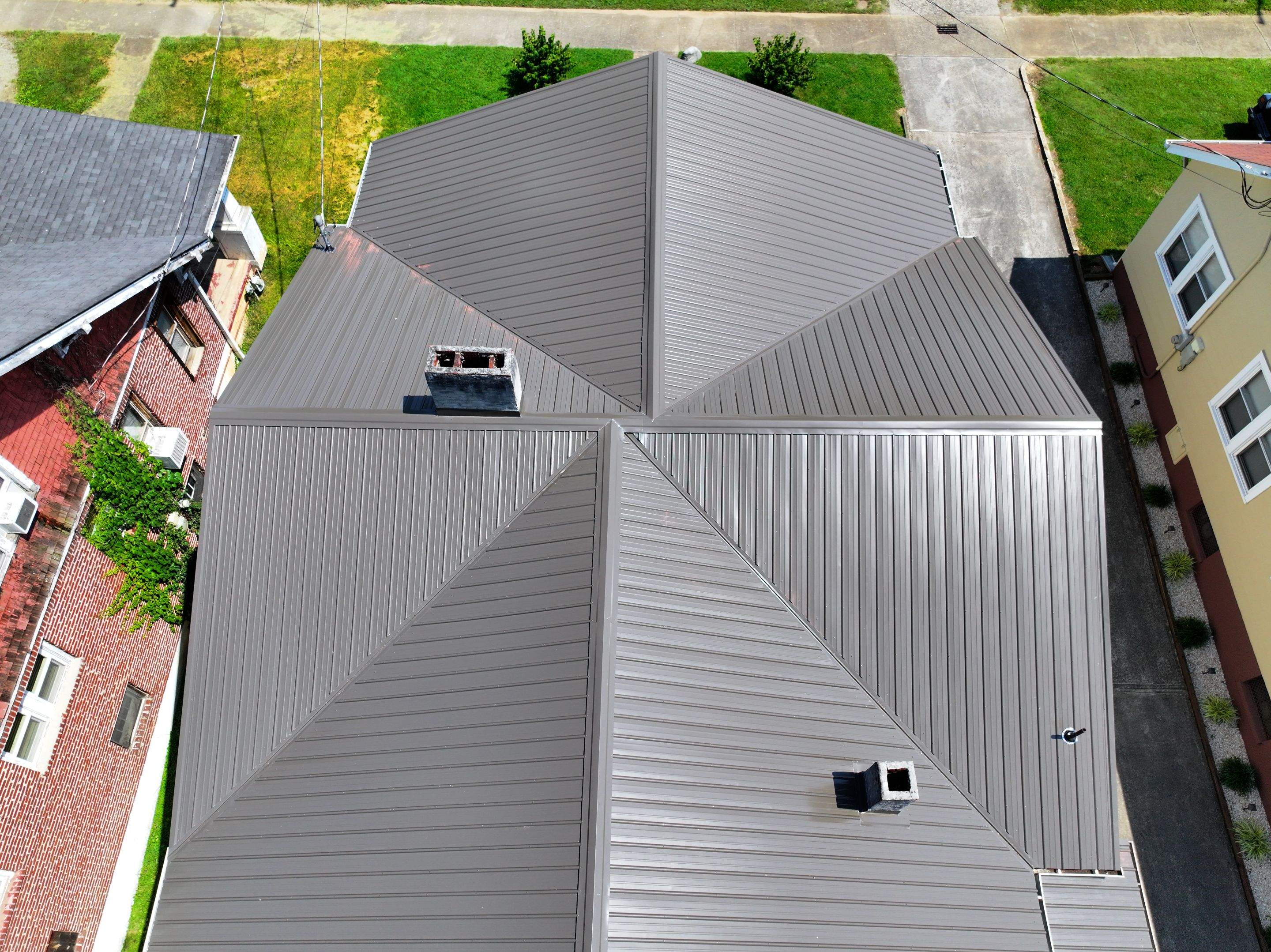 Fernandez Residence by Omnia Roofing