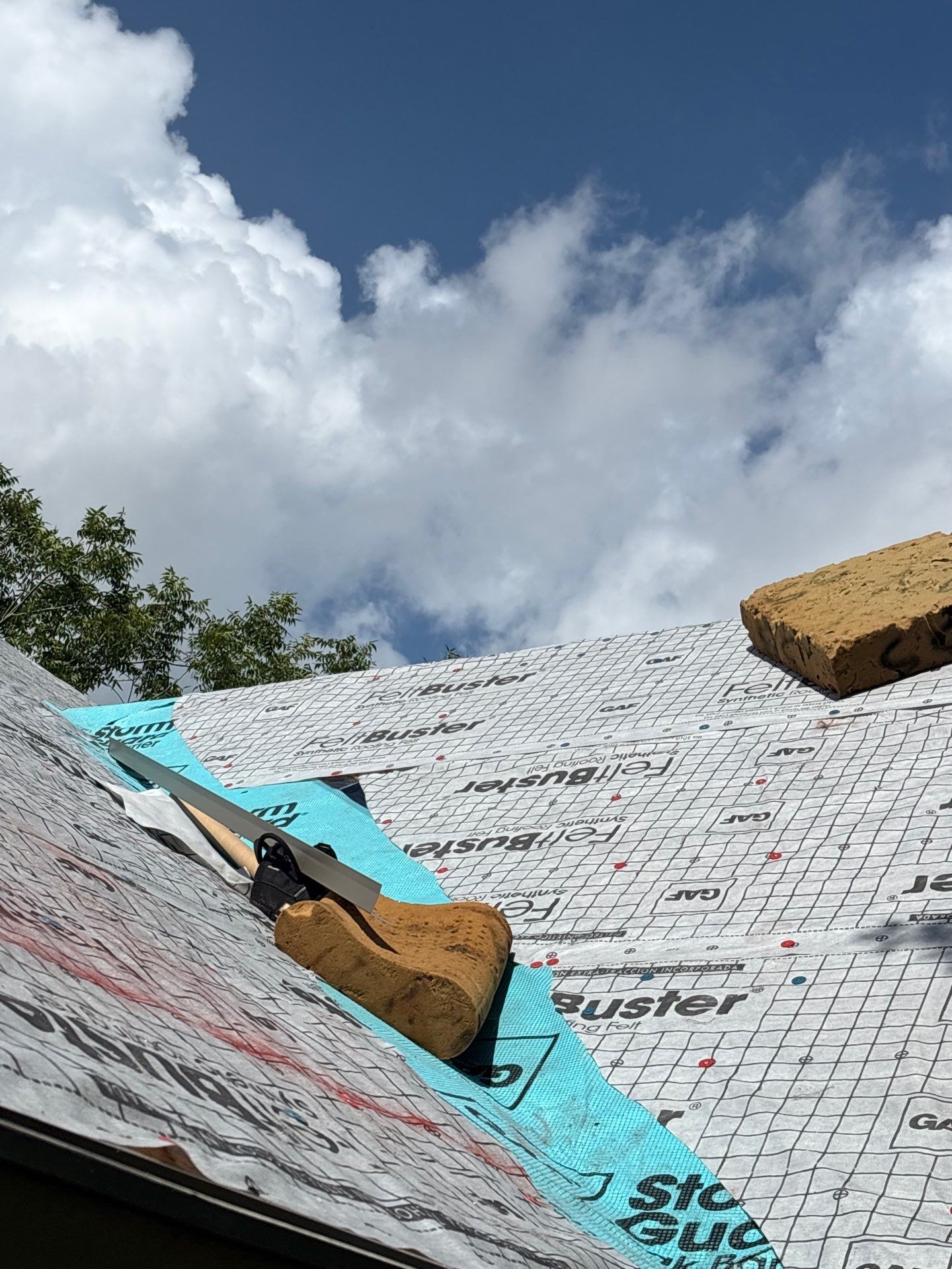 Roof Replacement Sugarland by Roof Repair Company