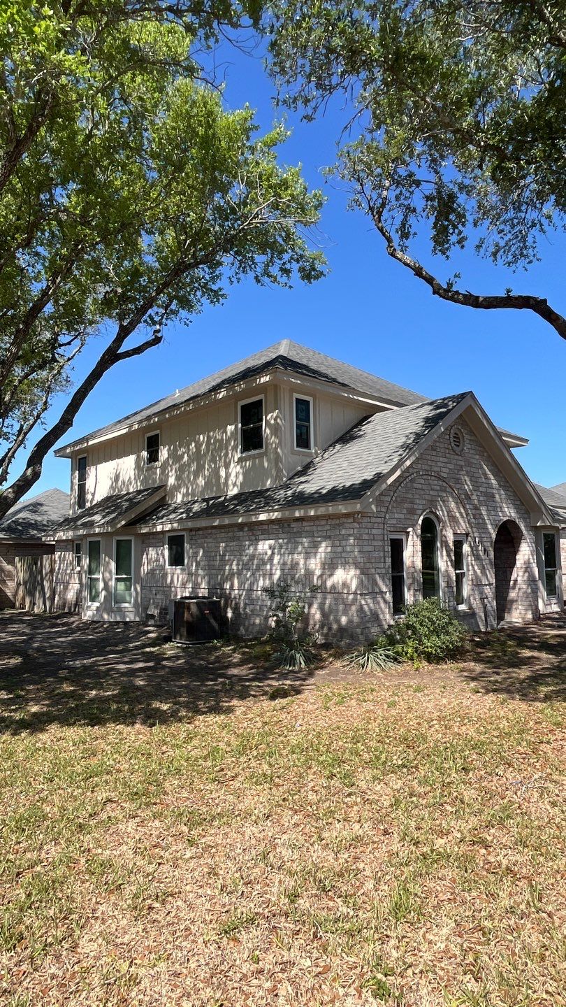 Run down on River Drive by Bayfront Roofing and Construction