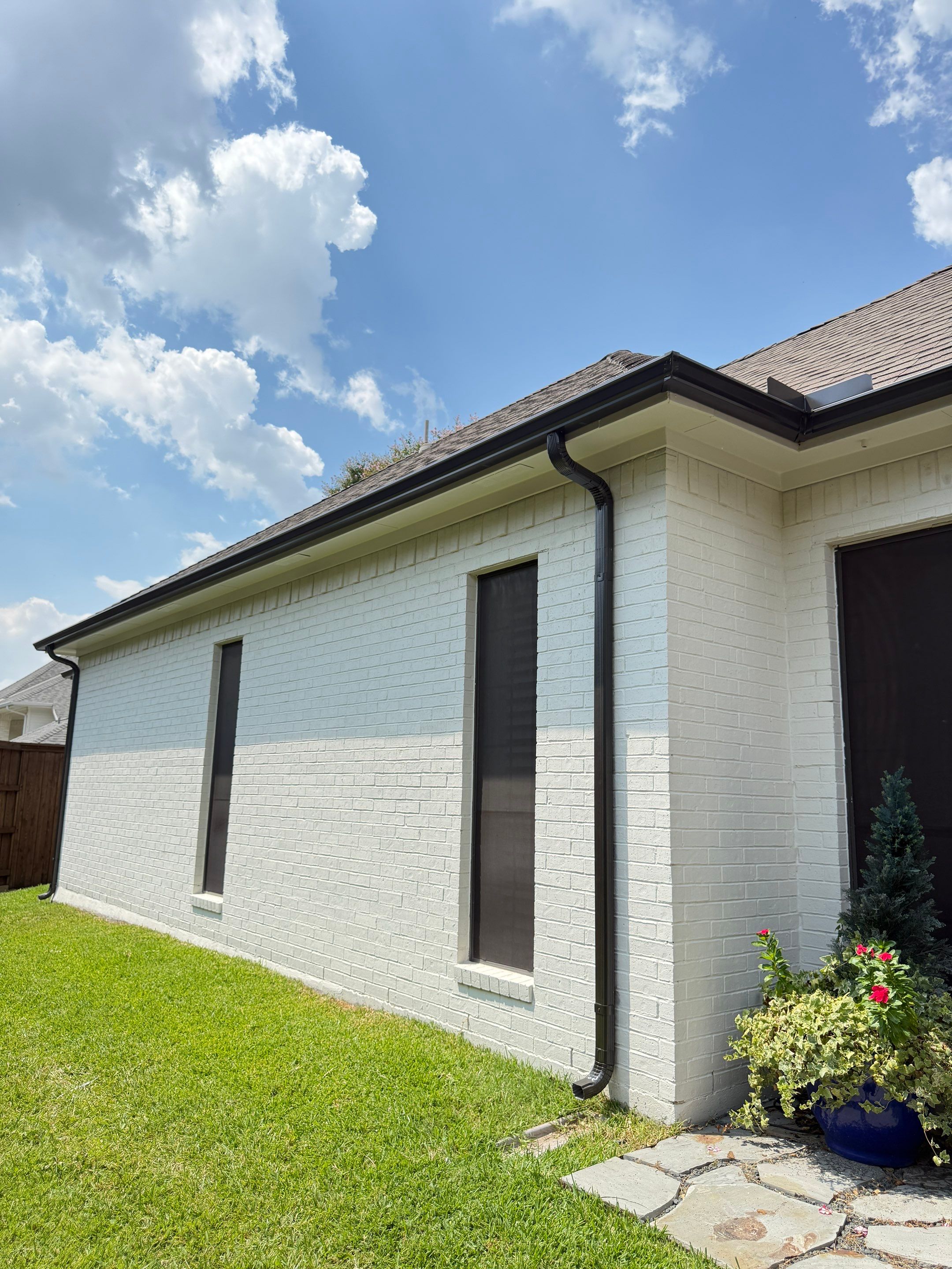 Project in Dallas by Armor Roofing | Exteriors