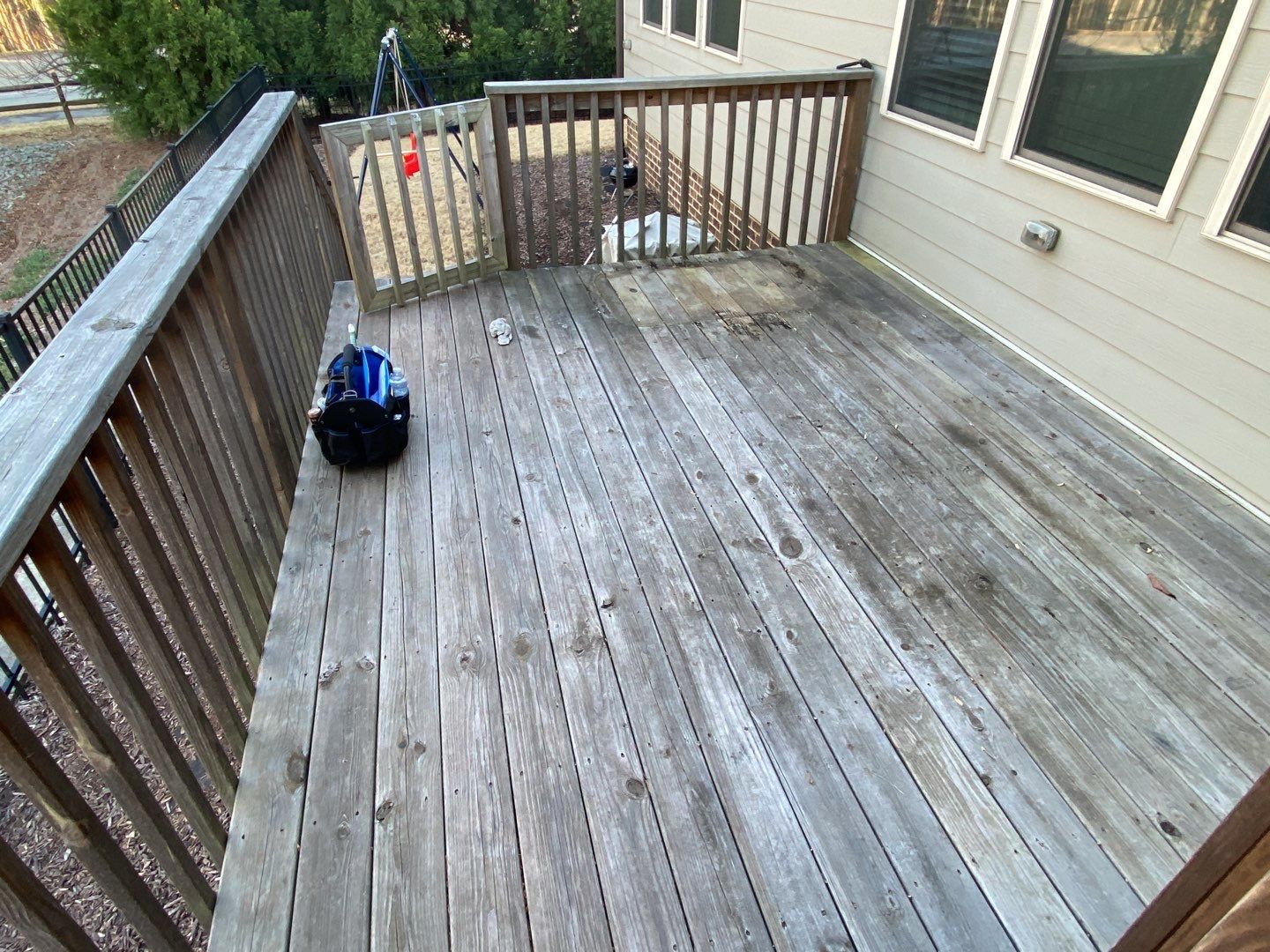 Weathered Deck using Wood Sealant by DuraSeal