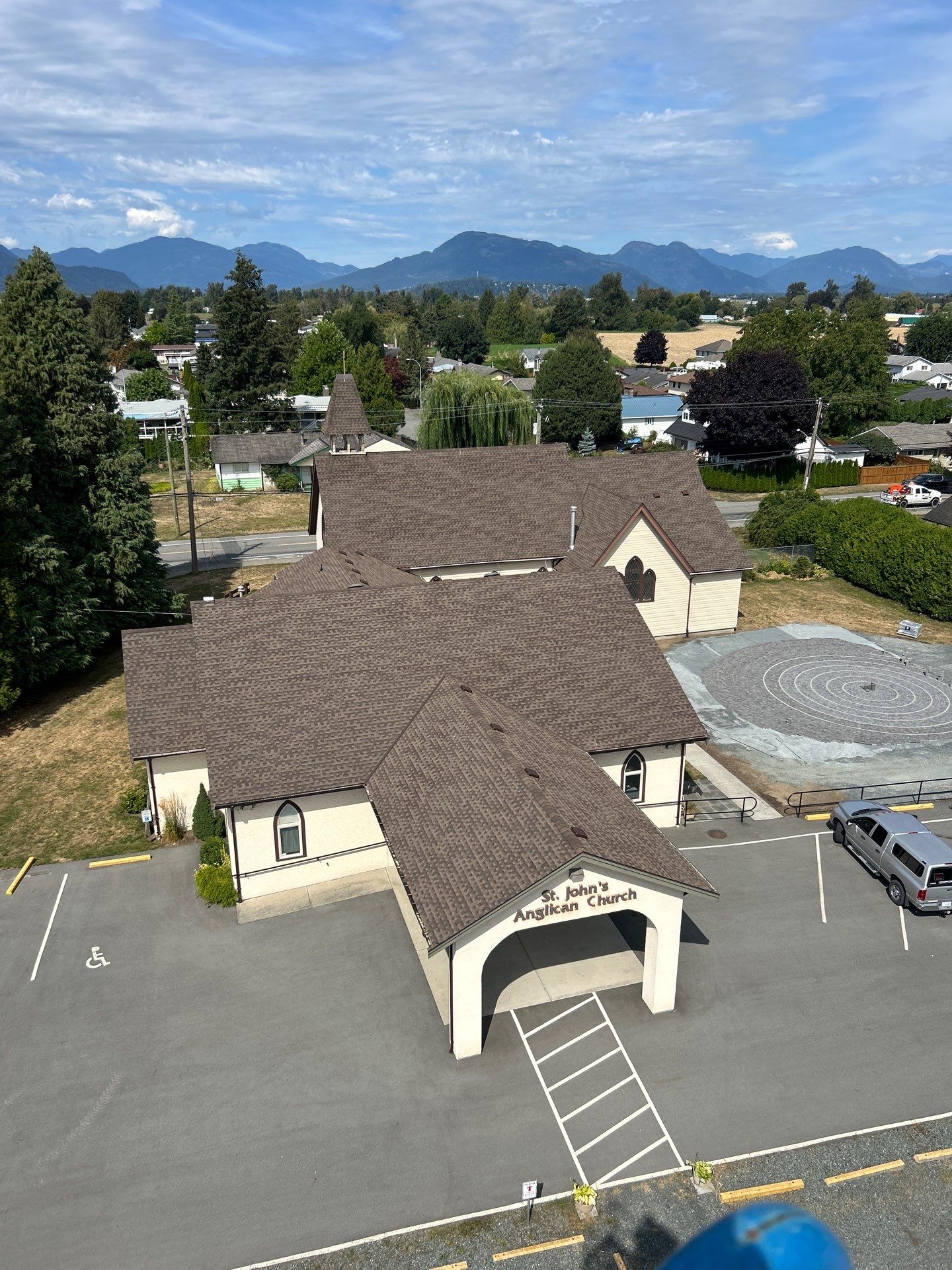 Commercial Roofing Installation with GAF Silver Pledge Warranty by Top Notch Roofing Inc