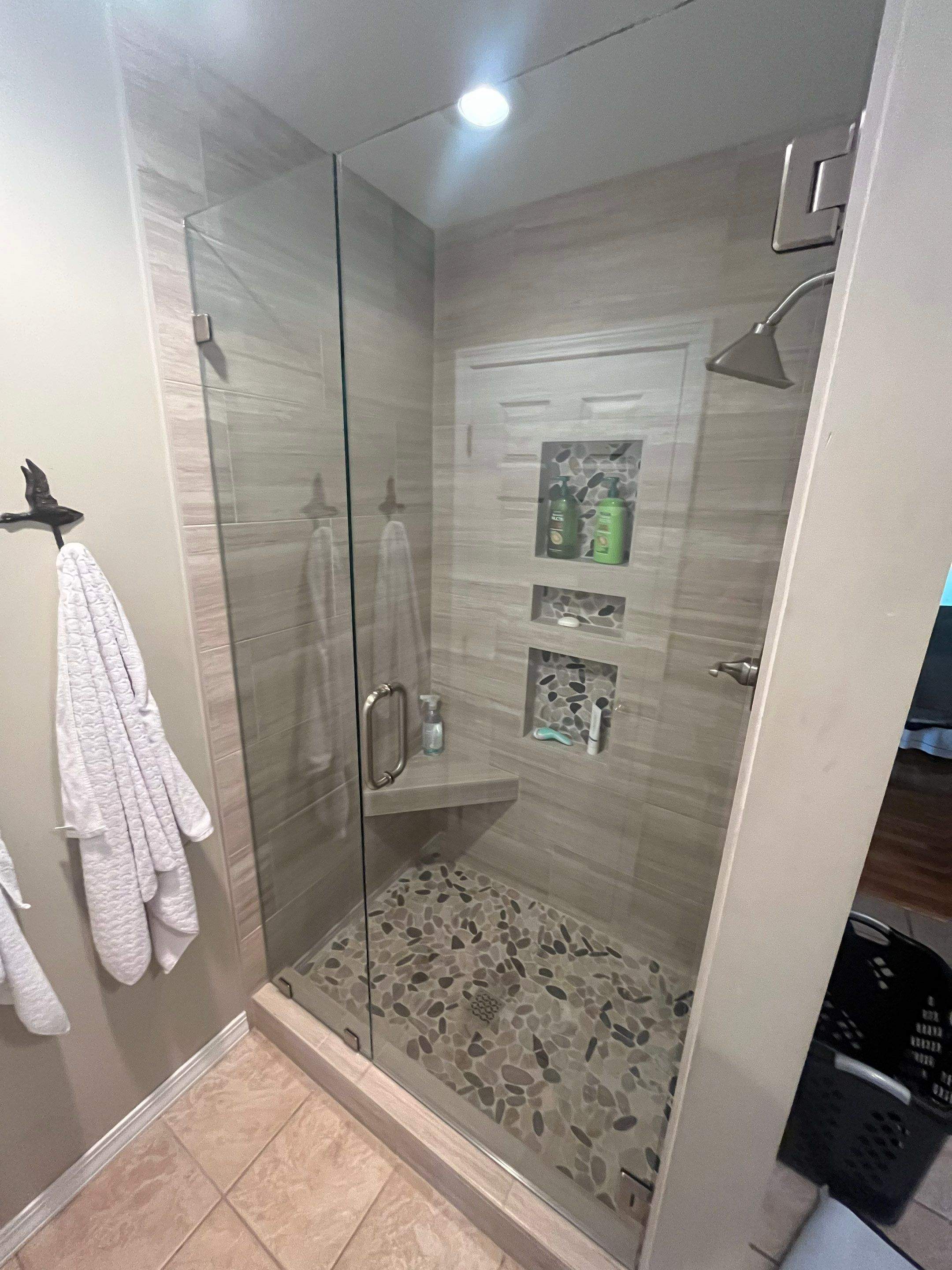 Shower Pictures by Custom Glass Service