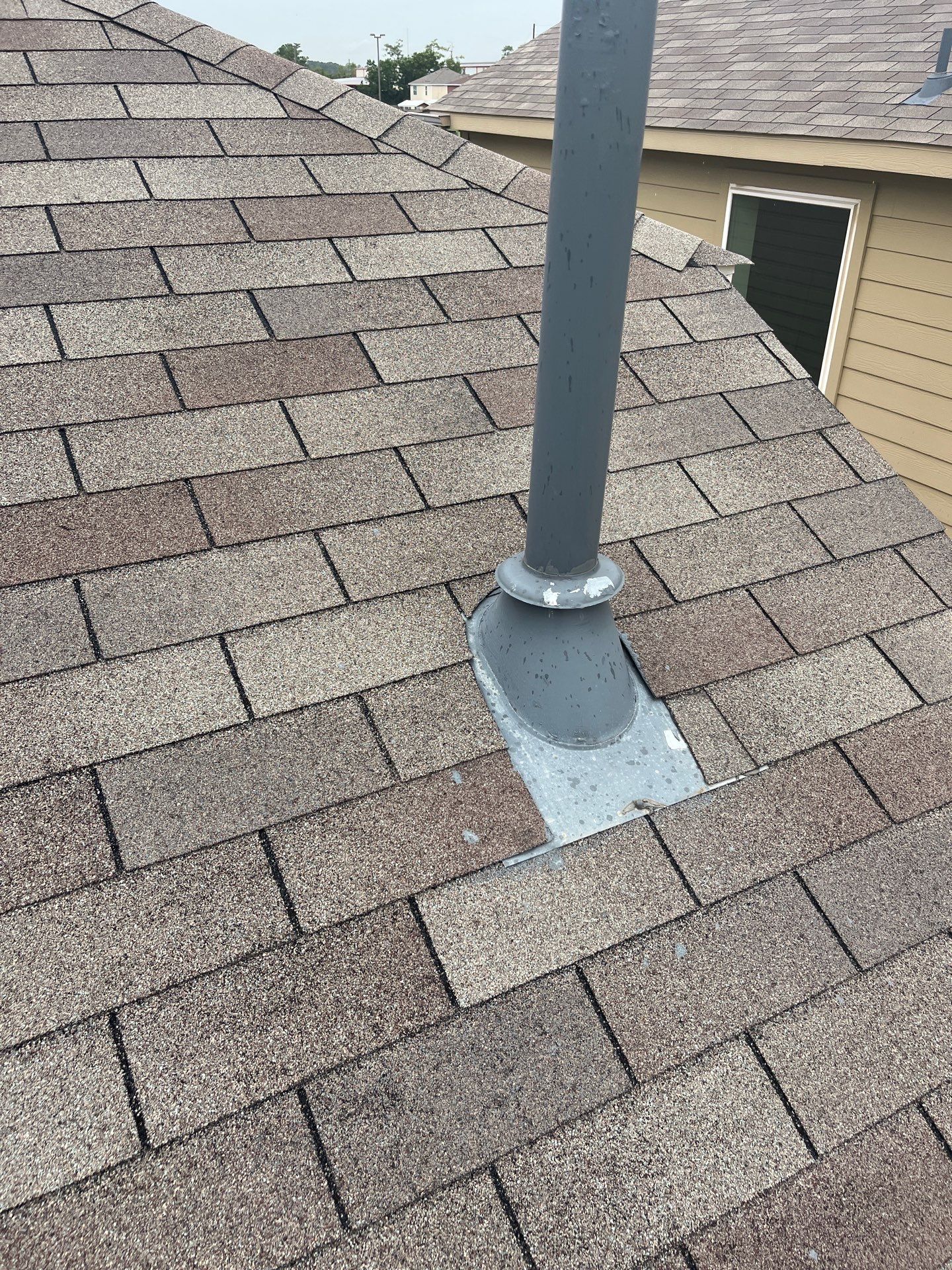 Hail Damage using Owen's Corning Duration (Lifetime) Shingles by Roof Repair Company