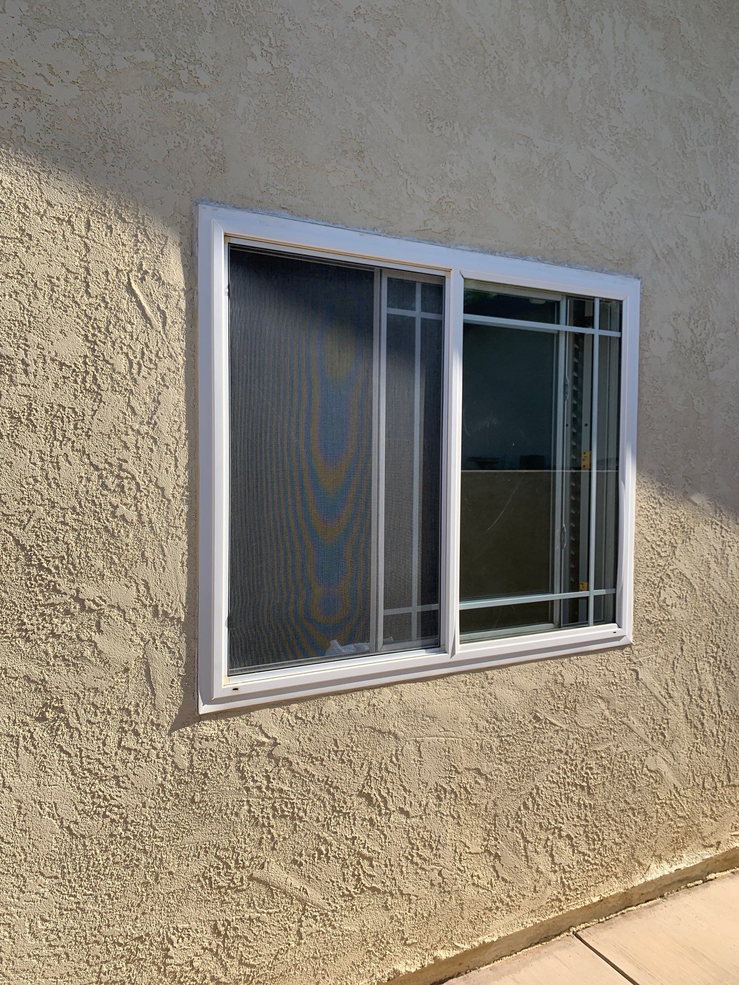 Window Installation using Milgard to fix leaks by American Window Company