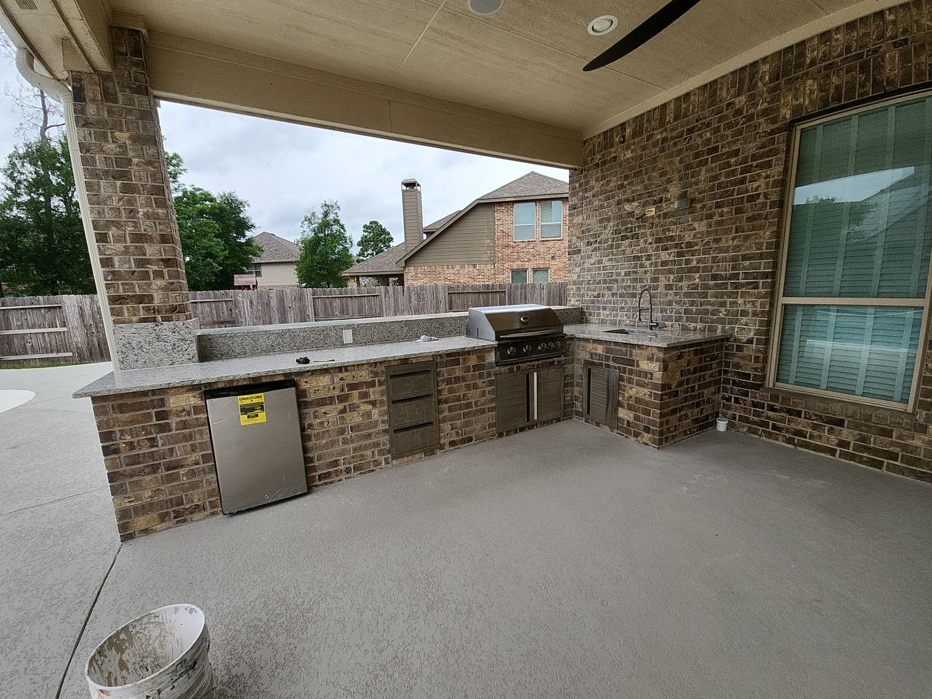 Summer Kitchen in Spring, TX by SophAlx LLC