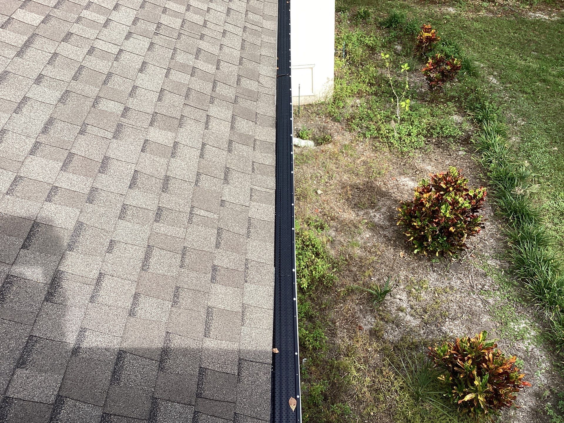 Gutter cleaning and Seal in Lehigh Acres, FL by Gutter Professors