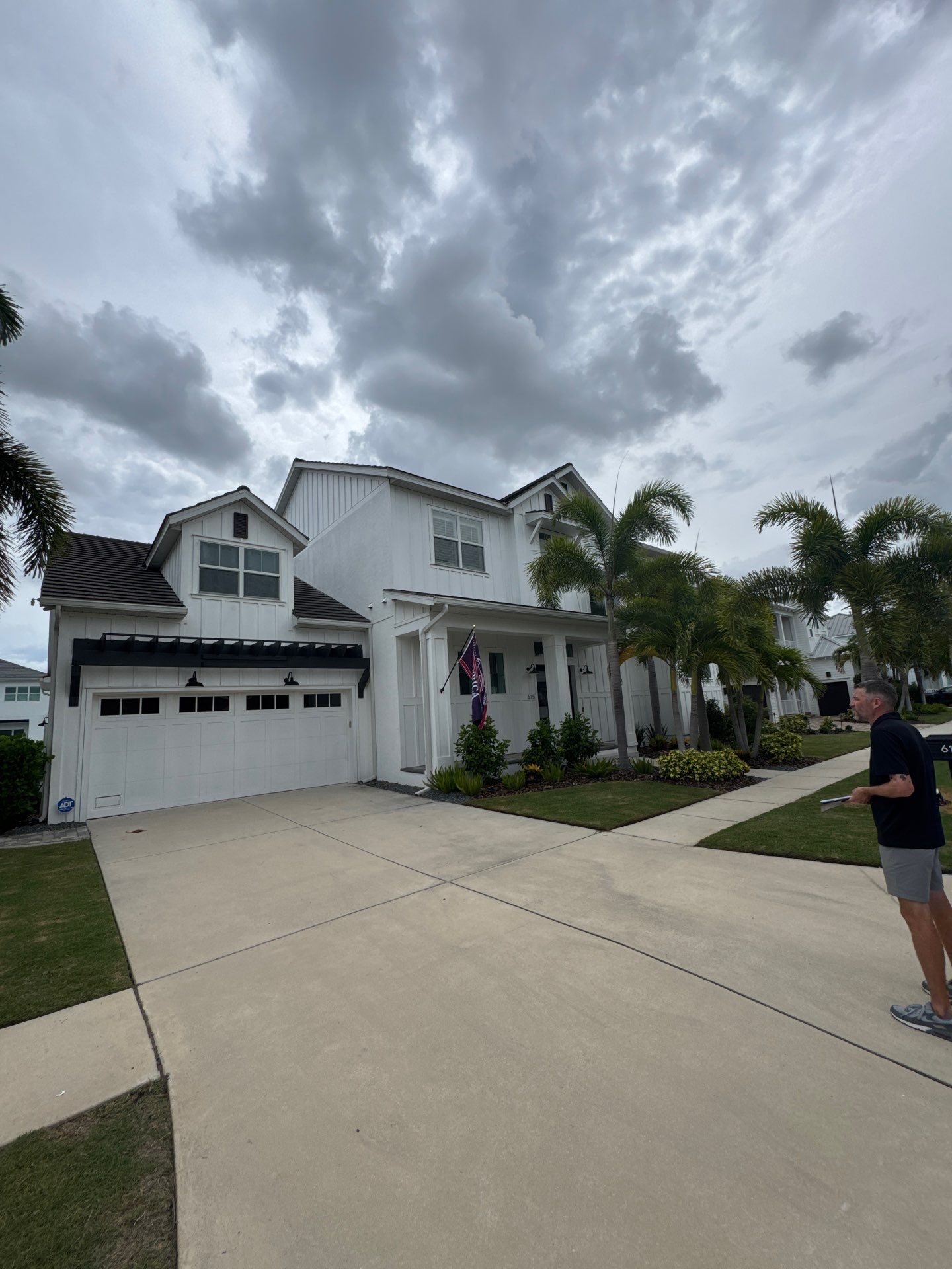 Permanent LED Soffit Lighting and Landscape Illumination in Apollo Beach by Elegant Accents 