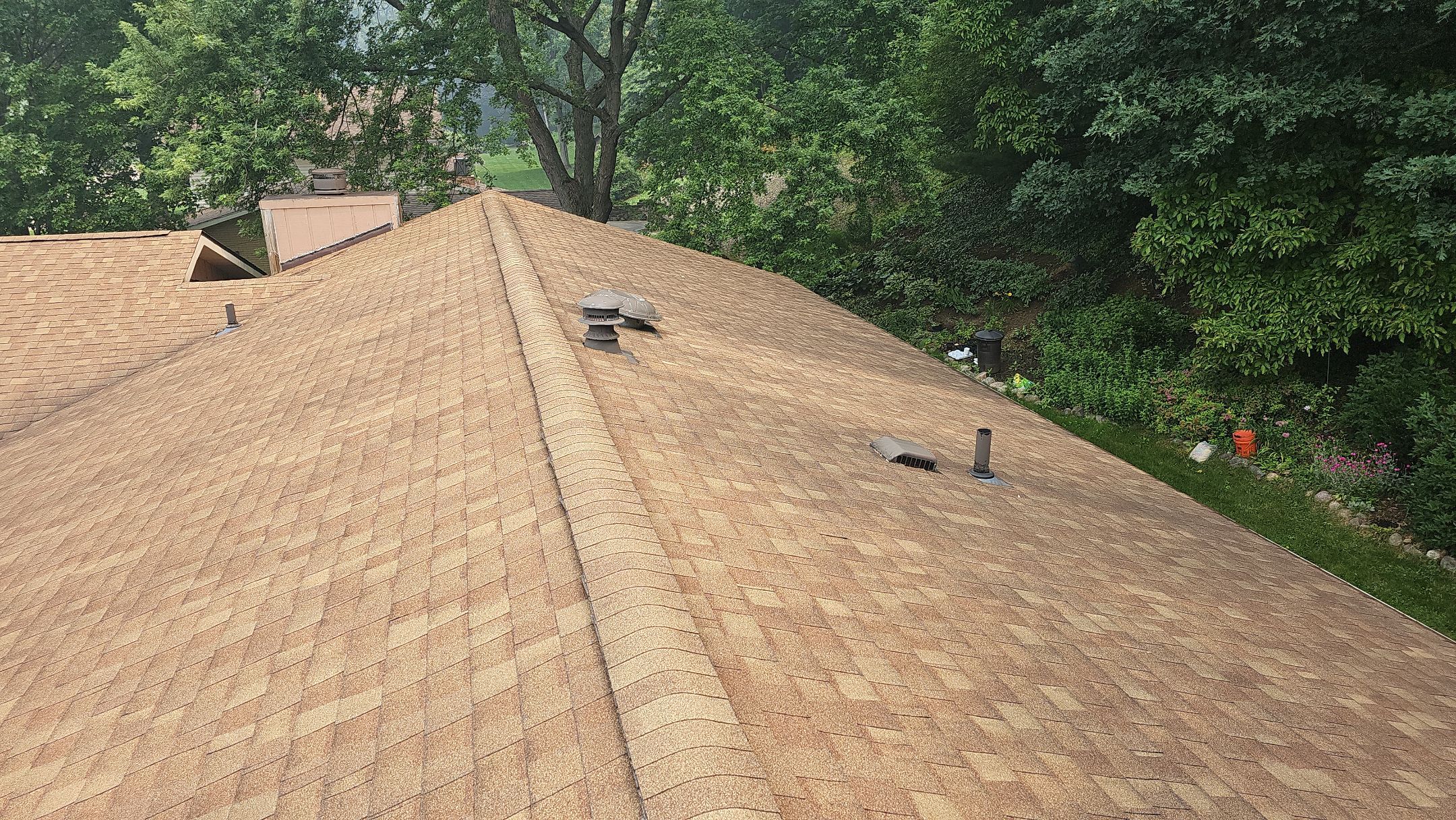 ATLAS PINNACLE COLOR: COPPER CANYON by Eagle Eye Roofing