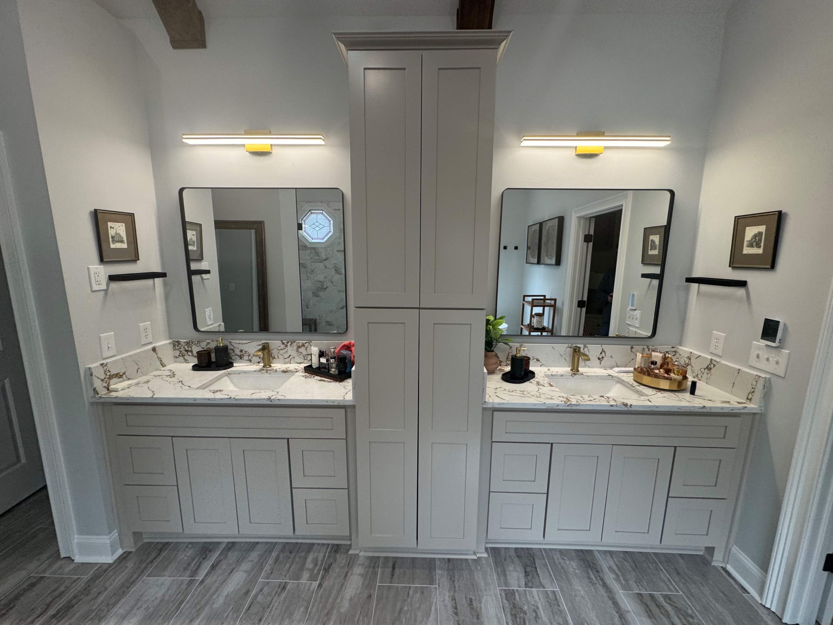 Master bathroom renovation by Prudencio