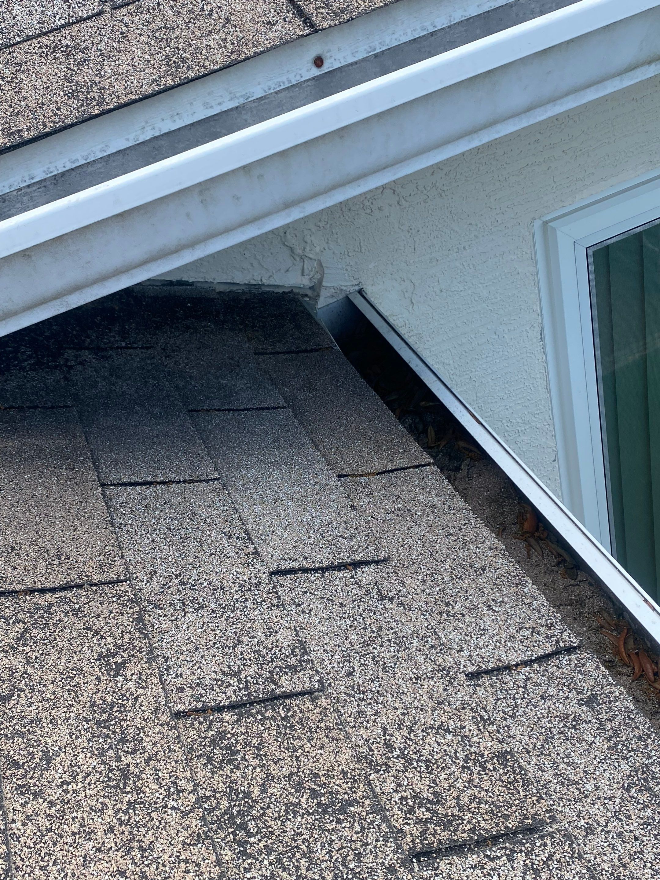 Roof Replacement in Spring Hill, FL by Steadfast Roofing 
