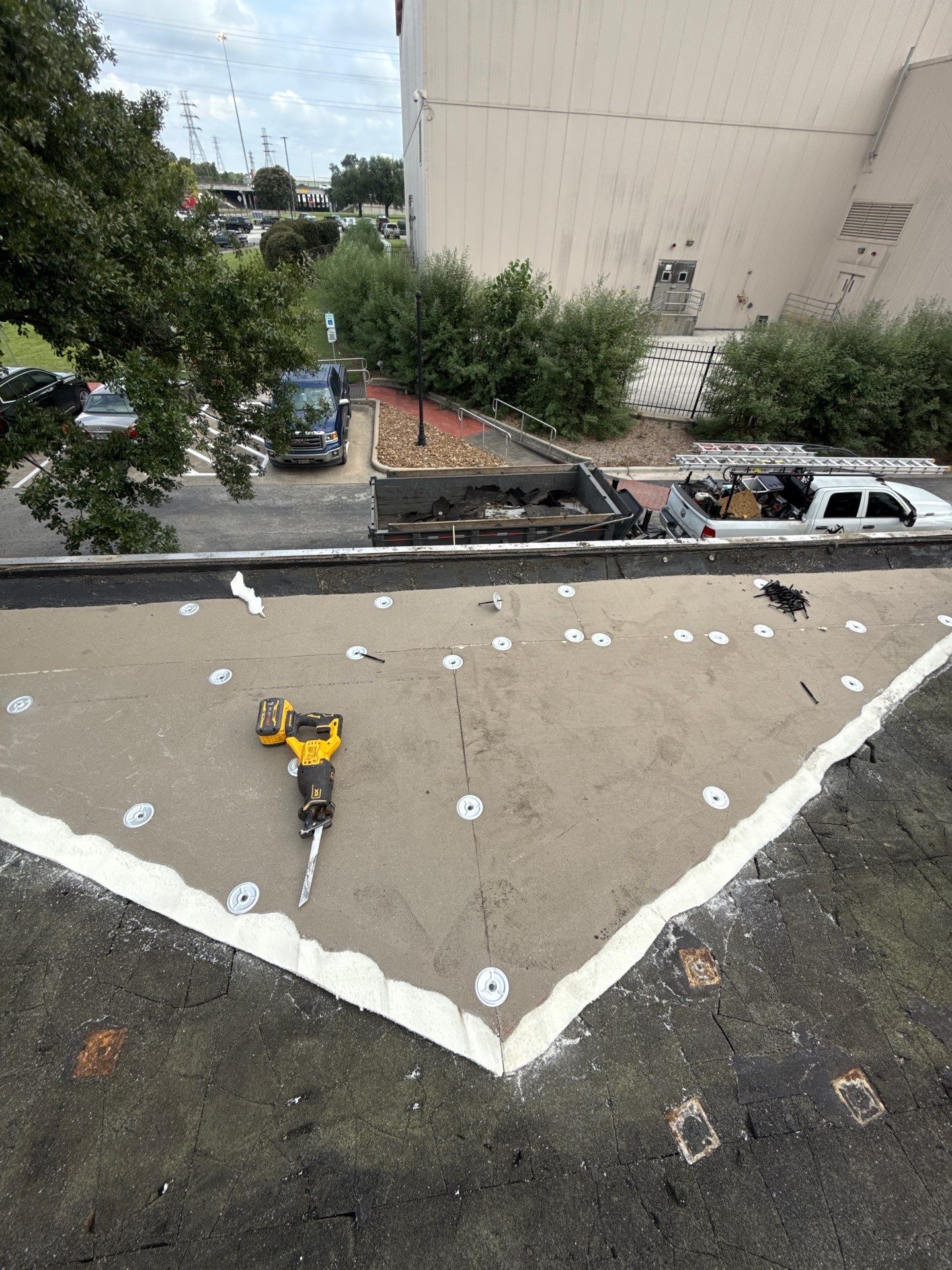 Roof Replacement in Pleasantville Area, Houston TX by Roof Repair Company
