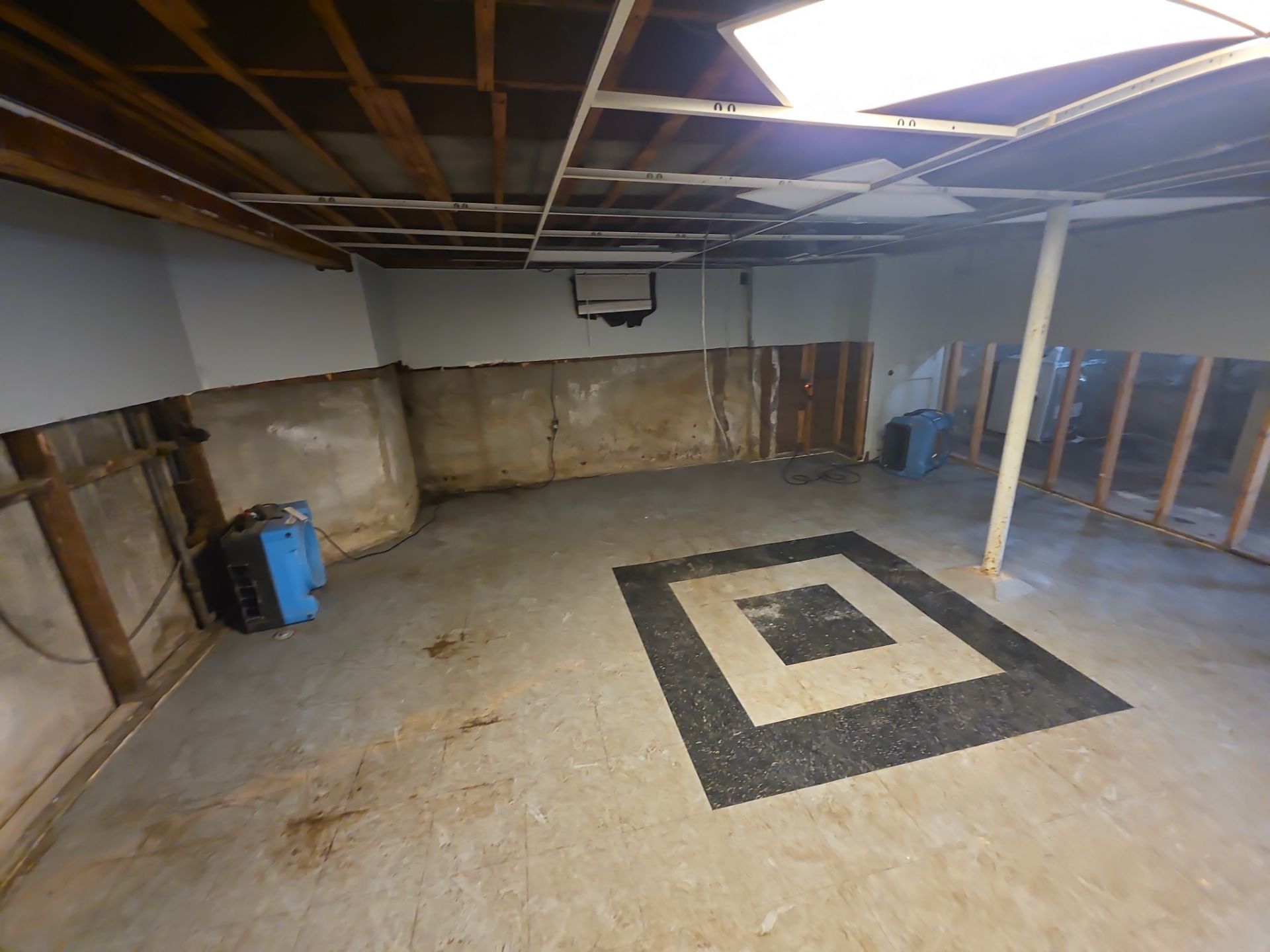 Sewage Drain Pipe Broke in the Kitchen Ceiling by Chicagoland Water Medics