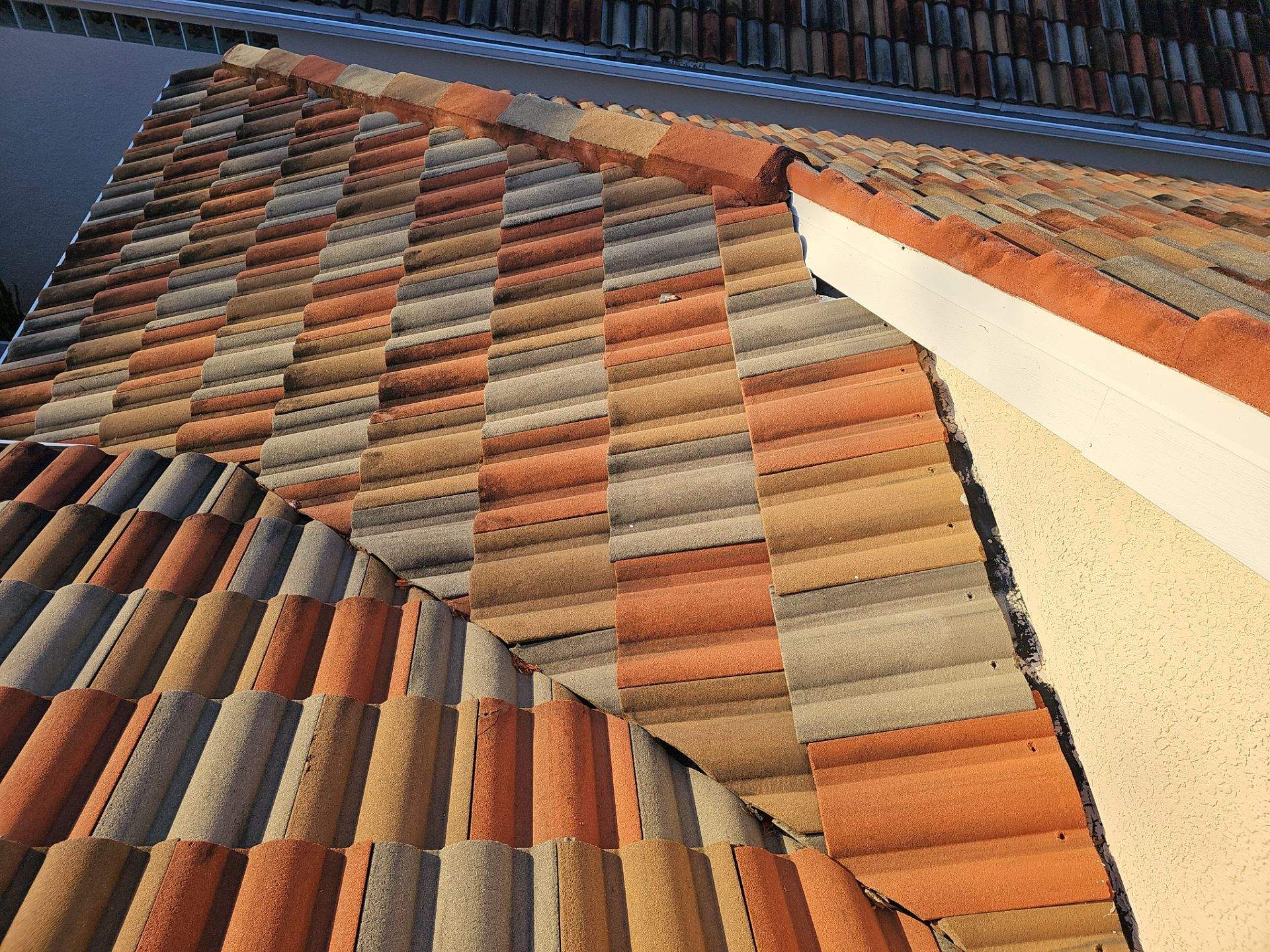 Roof Damage Claim in Sarasota by FLAPA & KeyStone