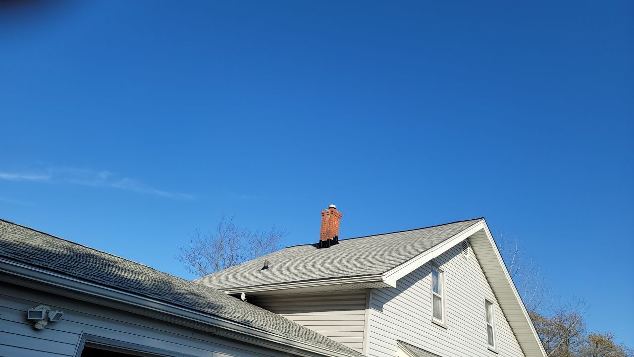 CERTAINTEED LANDMARK COLOR: COBBLESTONE GREY DRIP EDGE: WHITE by Eagle Eye Roofing