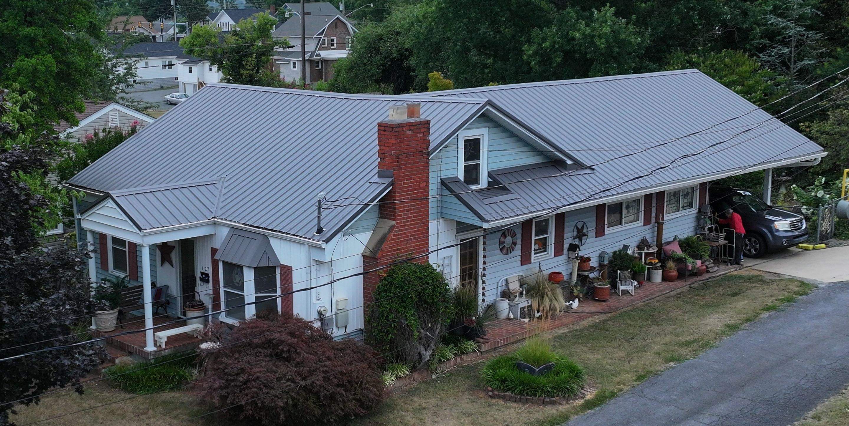 Offield Residence by Omnia Roofing