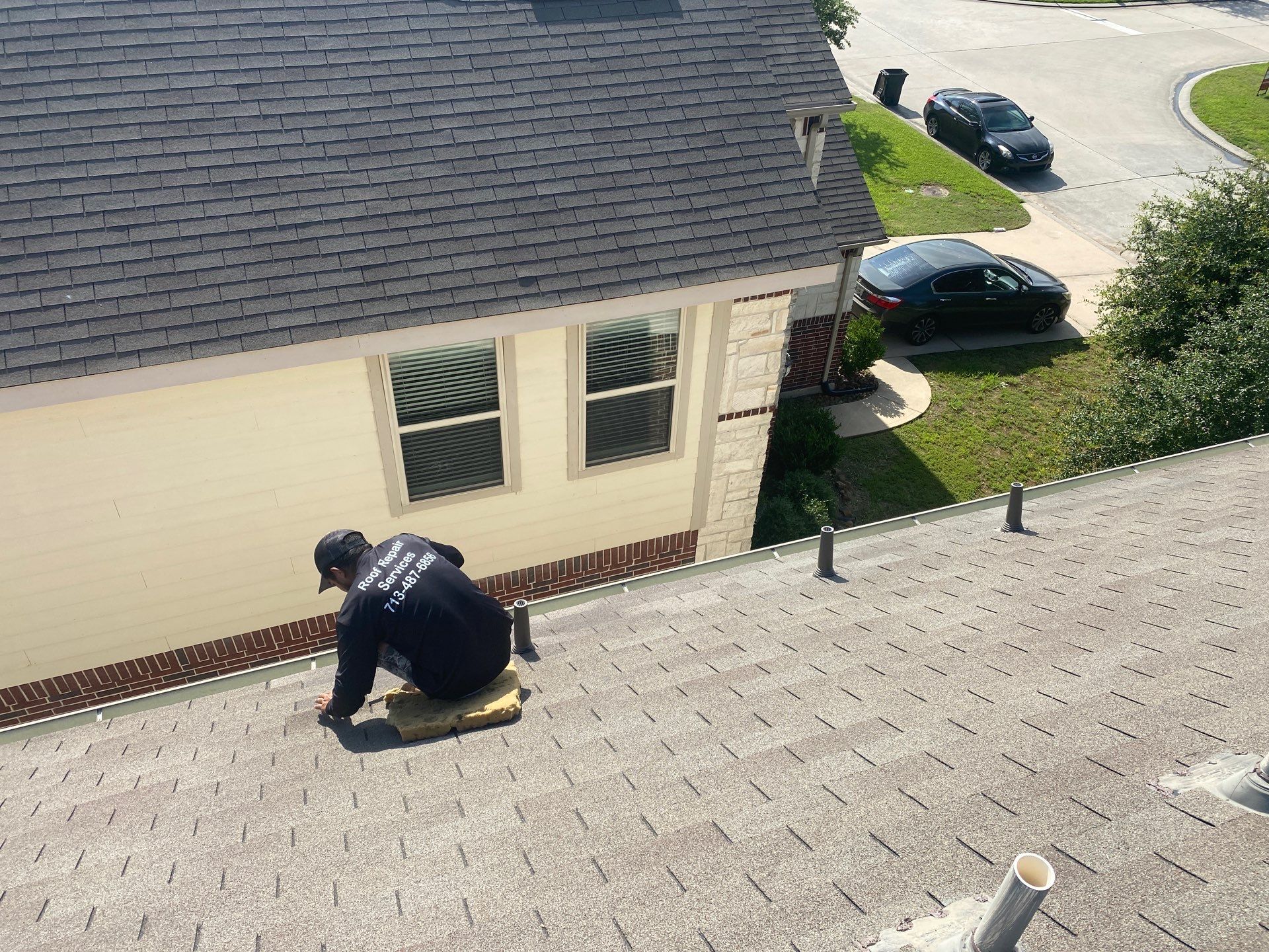 Hail Damage using Owen's Corning Duration (Lifetime) Shingles by Roof Repair Company