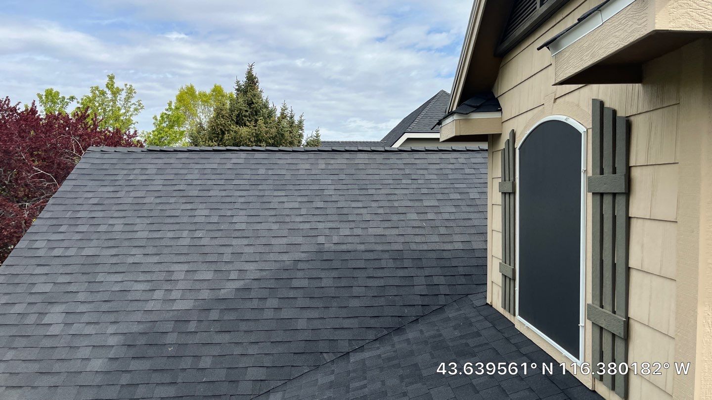 Elegant Roof Transformation with Owens Corning Duration Onyx Black Shingles in Meridian, Idaho by ID Roofing LLC