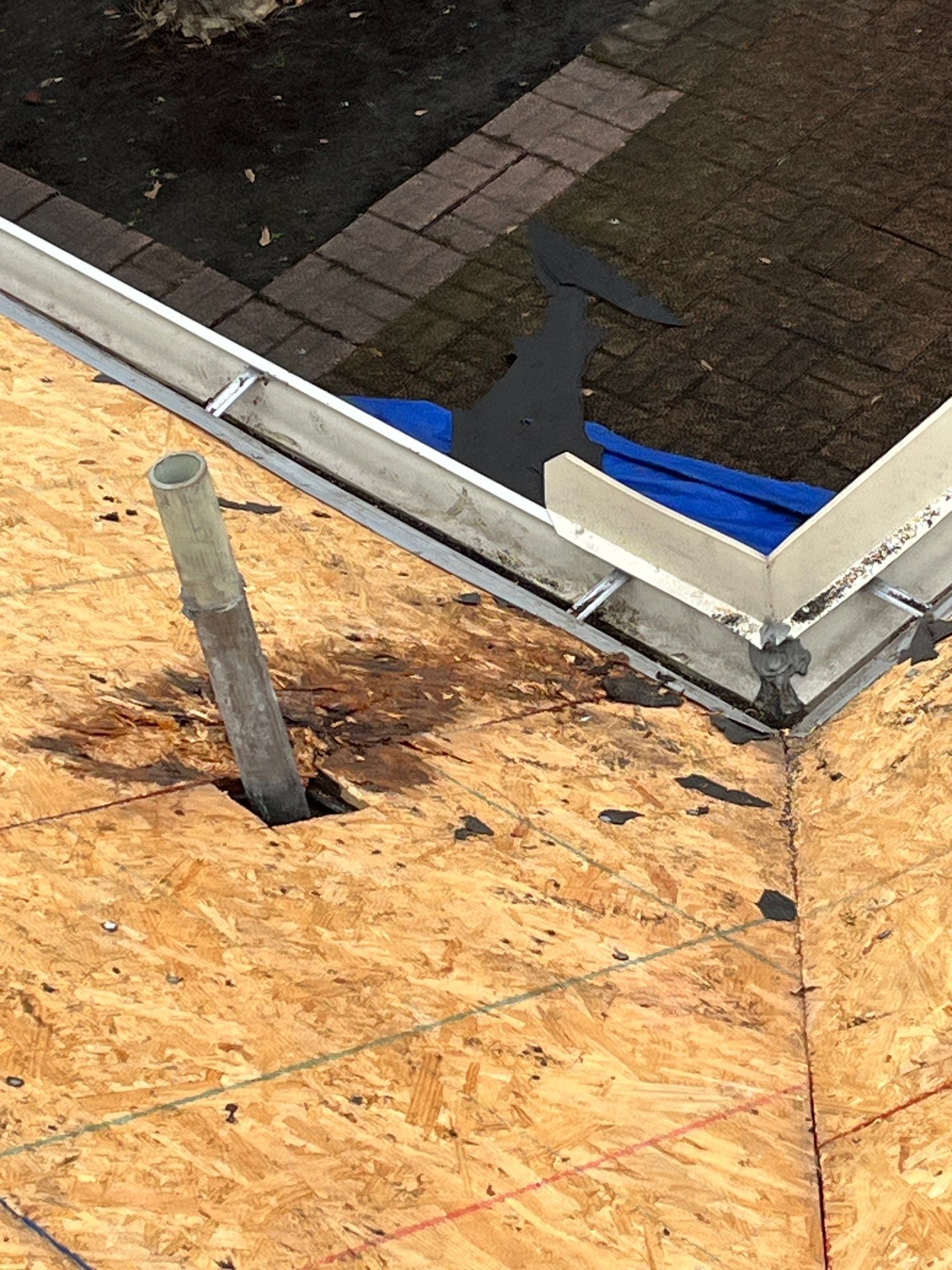 Residential Roofing Installation using GAF Timberline HDZ (Shakewood) by WABO Roofing Systems 