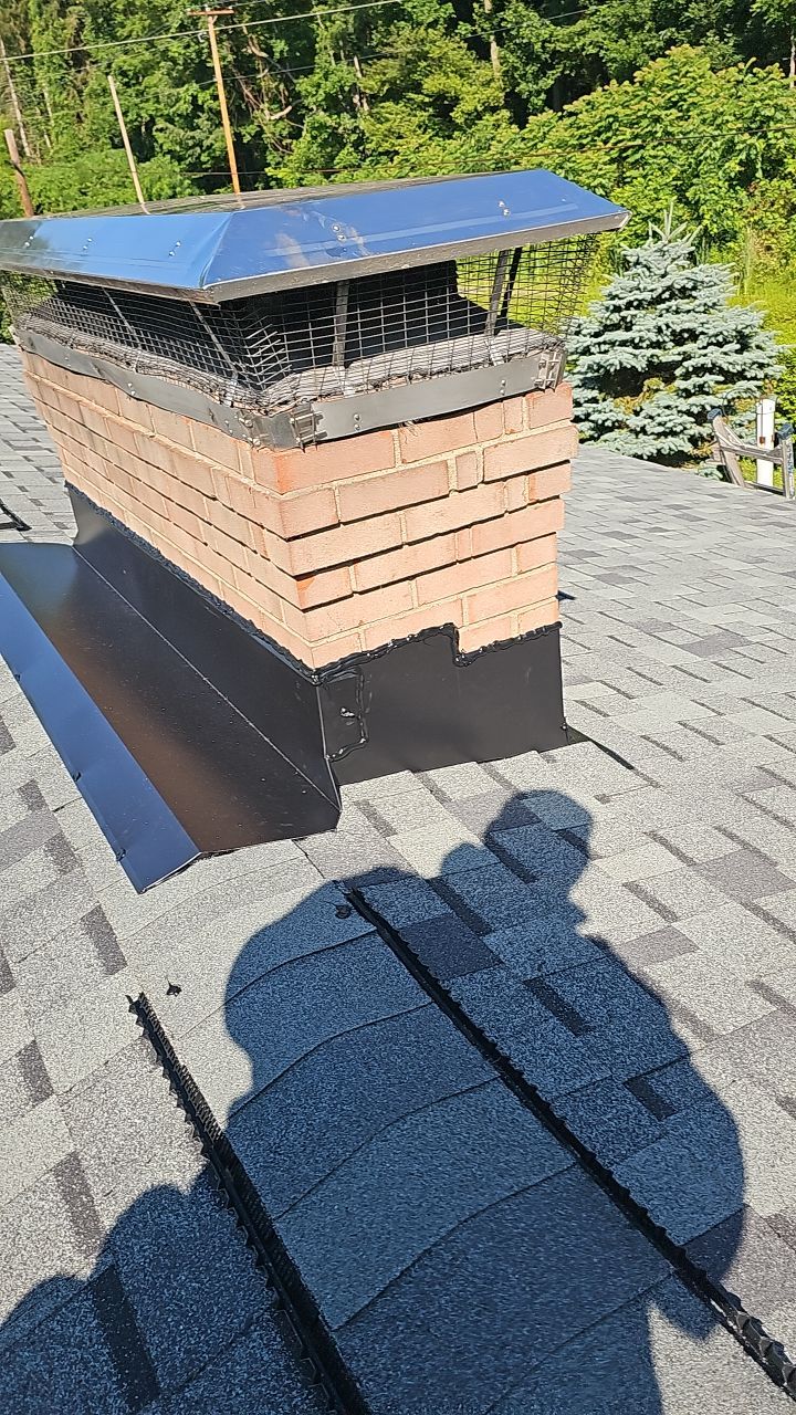 ATLAS PINNACLE COLOR: HEARTHSTONE by Eagle Eye Roofing