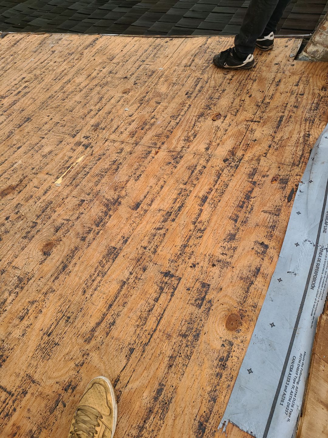 Arlington: Residential Roof Replacement with Perfection CCA-Treated Cedar Shakes by RM Banning, Inc.