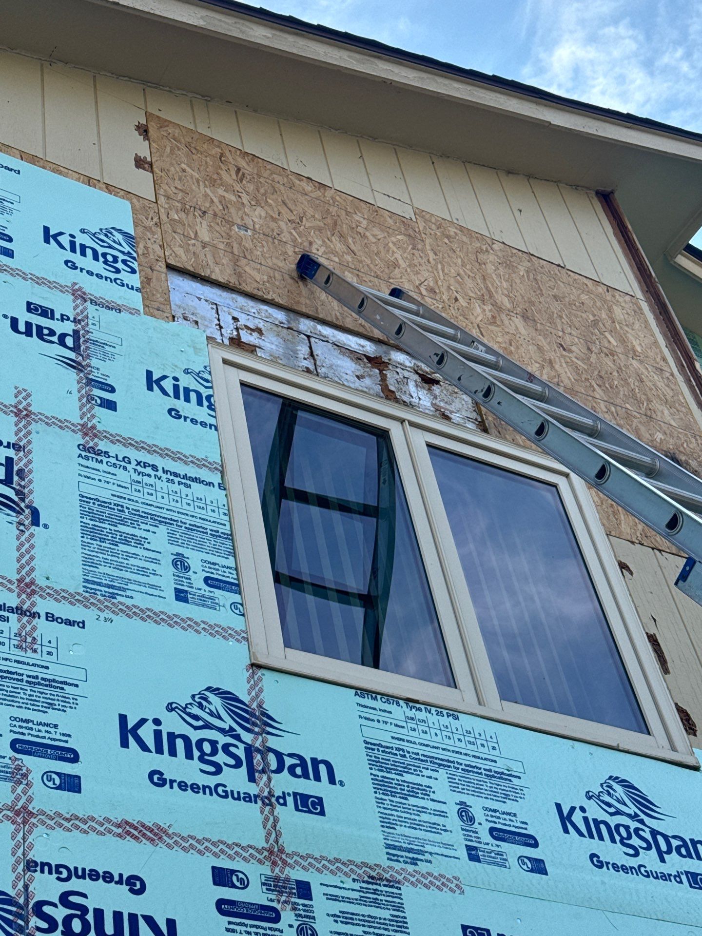 Siding Replacement using Alside S7 Cedar Mill Grain Cast Iron by 180 Contractors