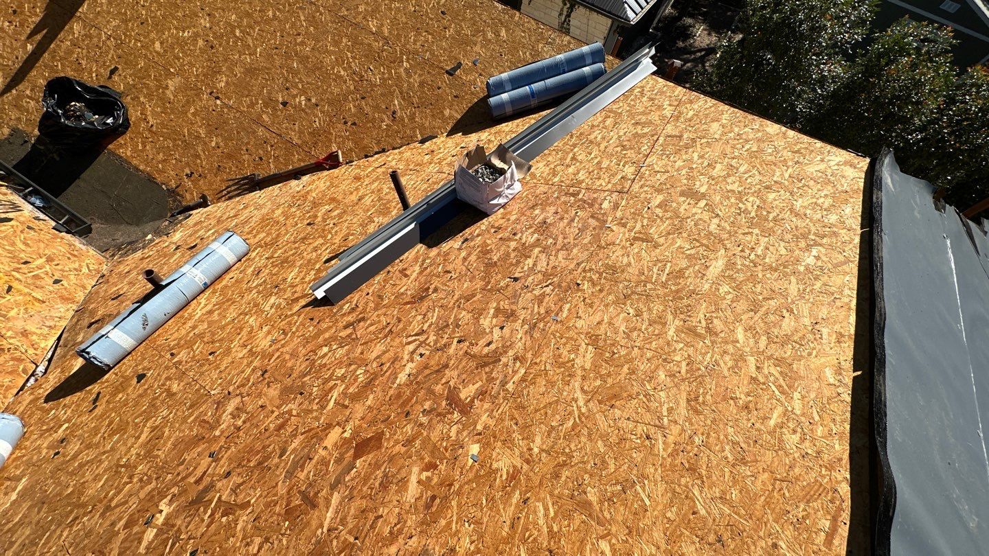 Dark Bronze - L&A Metals by RoofsOnly.com