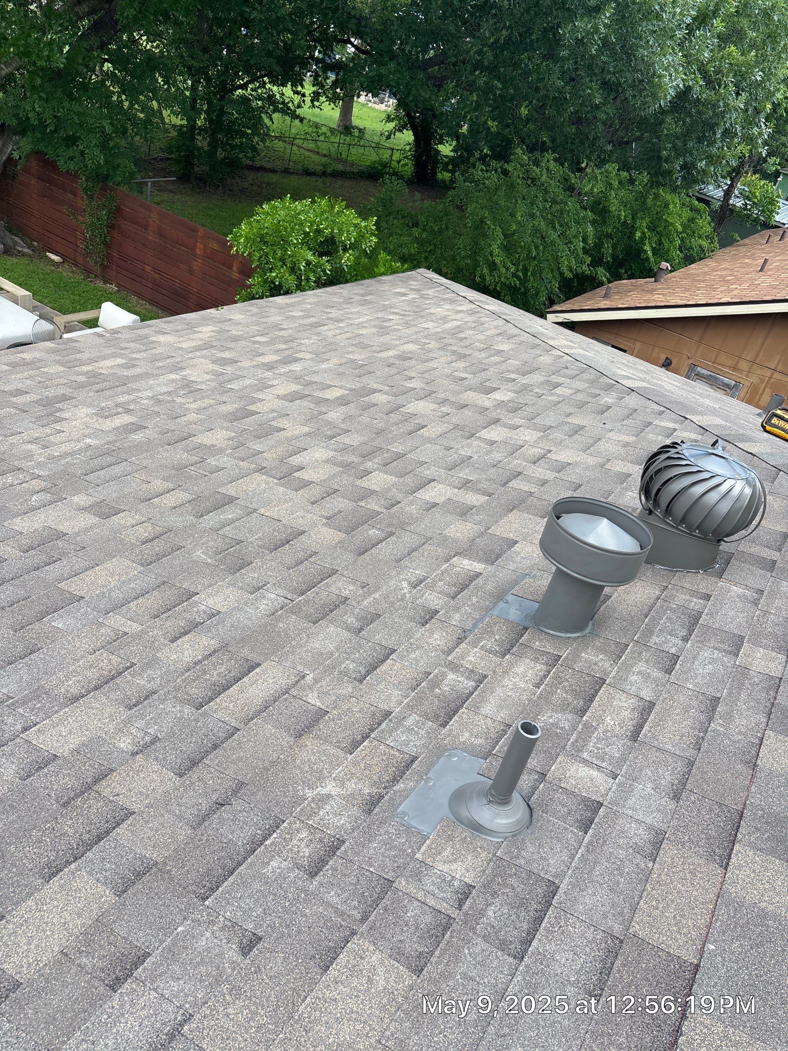 Weathered Wood - Malarkey Highlander by RoofsOnly.com