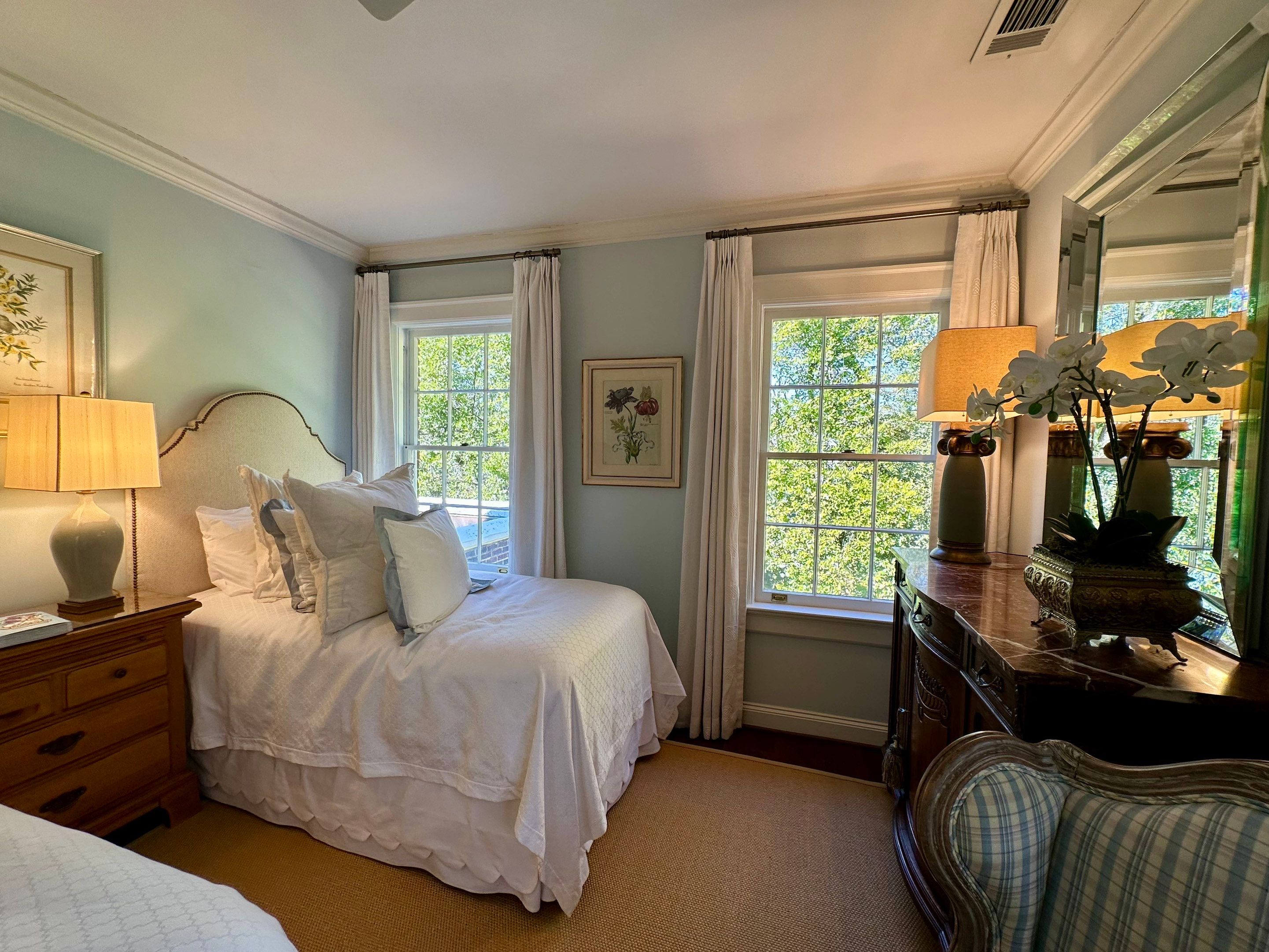 Multi-Room Refresh by Atlanta's Paint Doctor