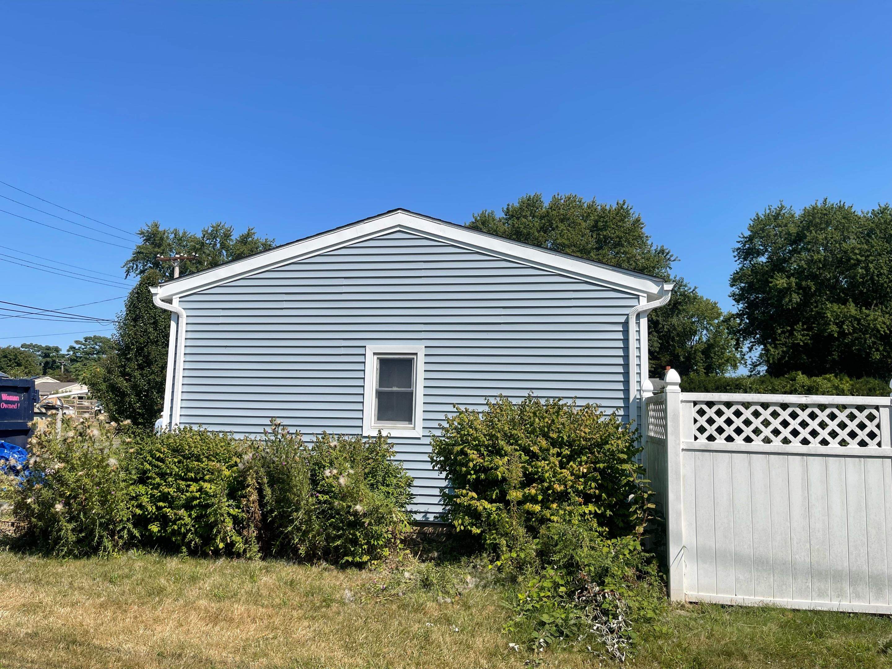 Fire Damage using Certainteed Mainsteet D4 and Owens corning quarry gray by A Plus Exterior