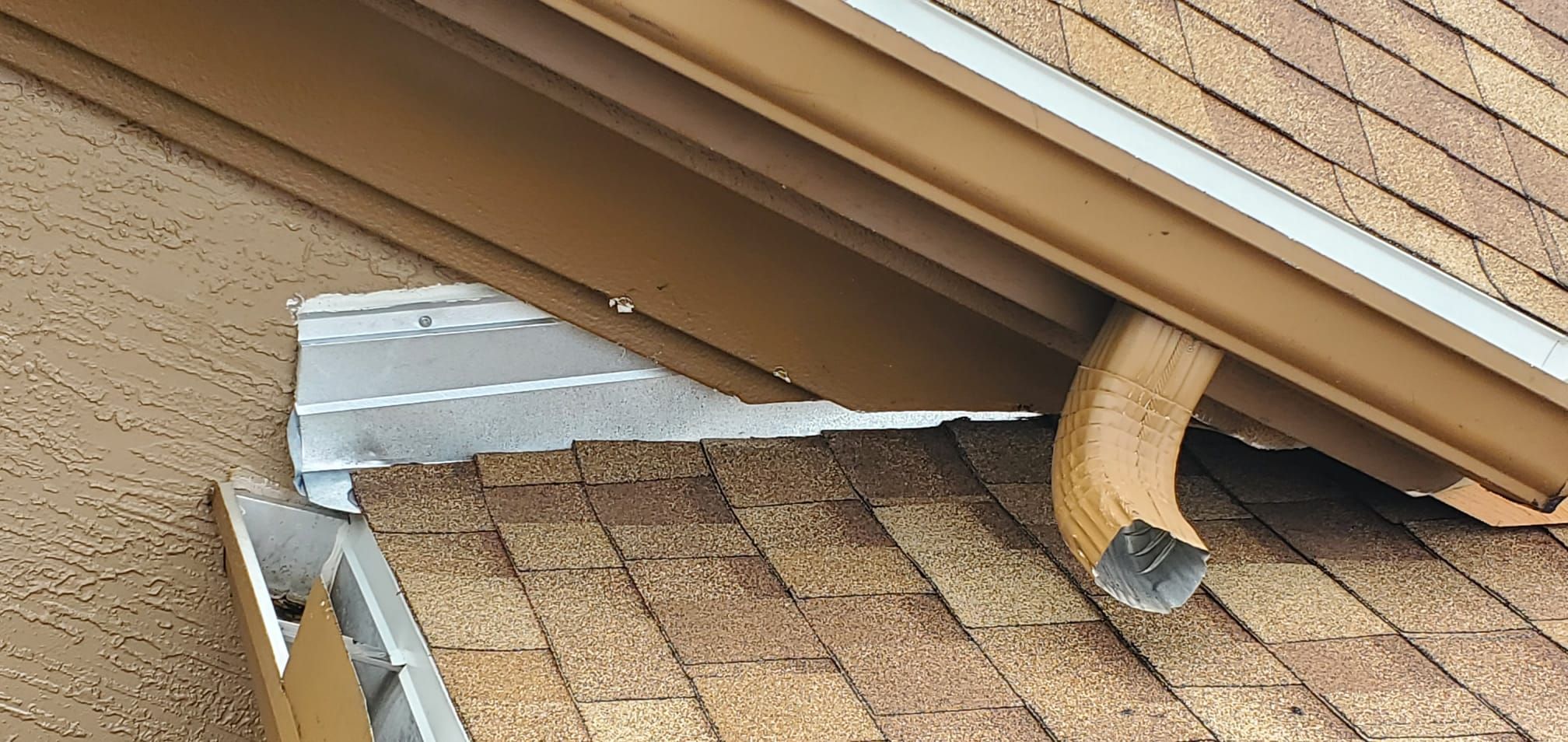 Project in Palm Harbor 34685 by Mitchell Roofing Company LLC 