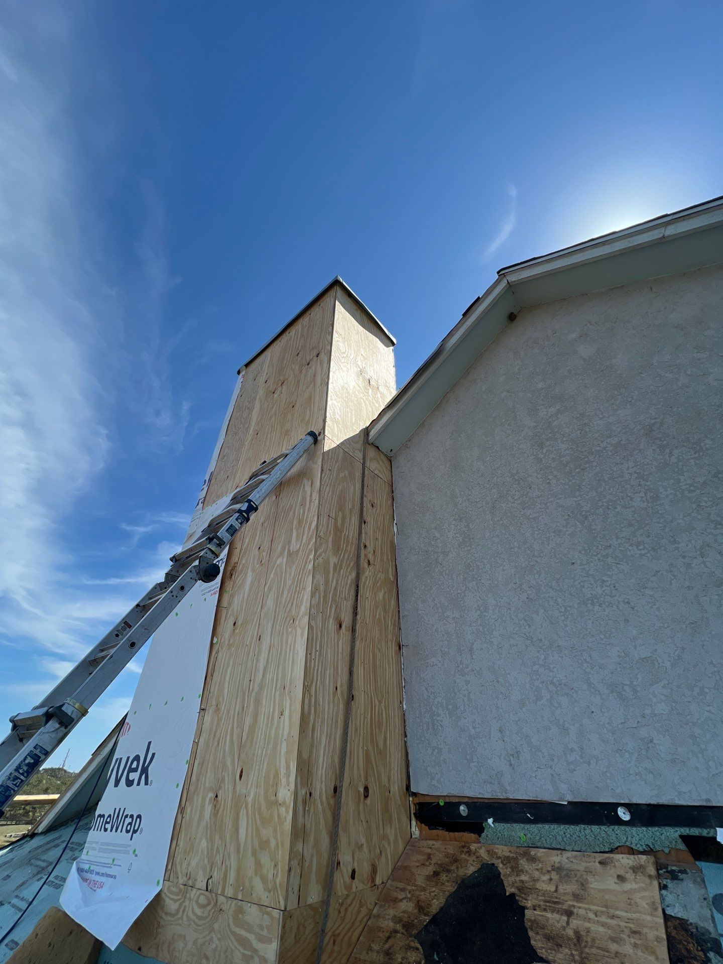 Long Horn Retreat by Bayfront Roofing and Construction