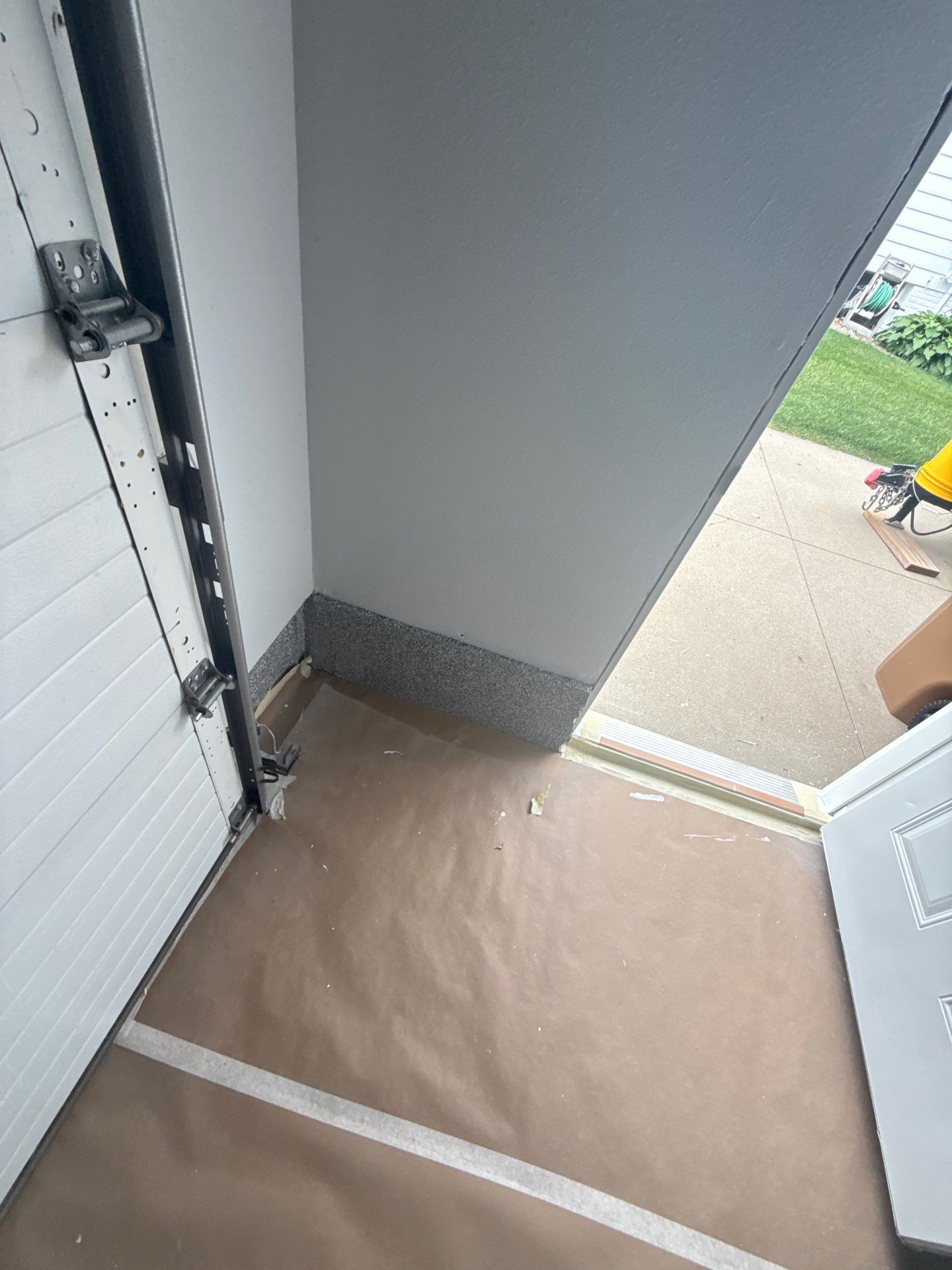 Garage Repaint Including Doors by Midwest Paint LLC