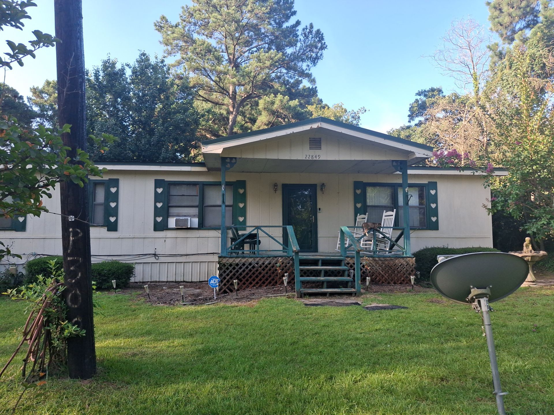 Full Exterior Revamp with Fence Staining in Flint, Texas by Quality Coats Painting