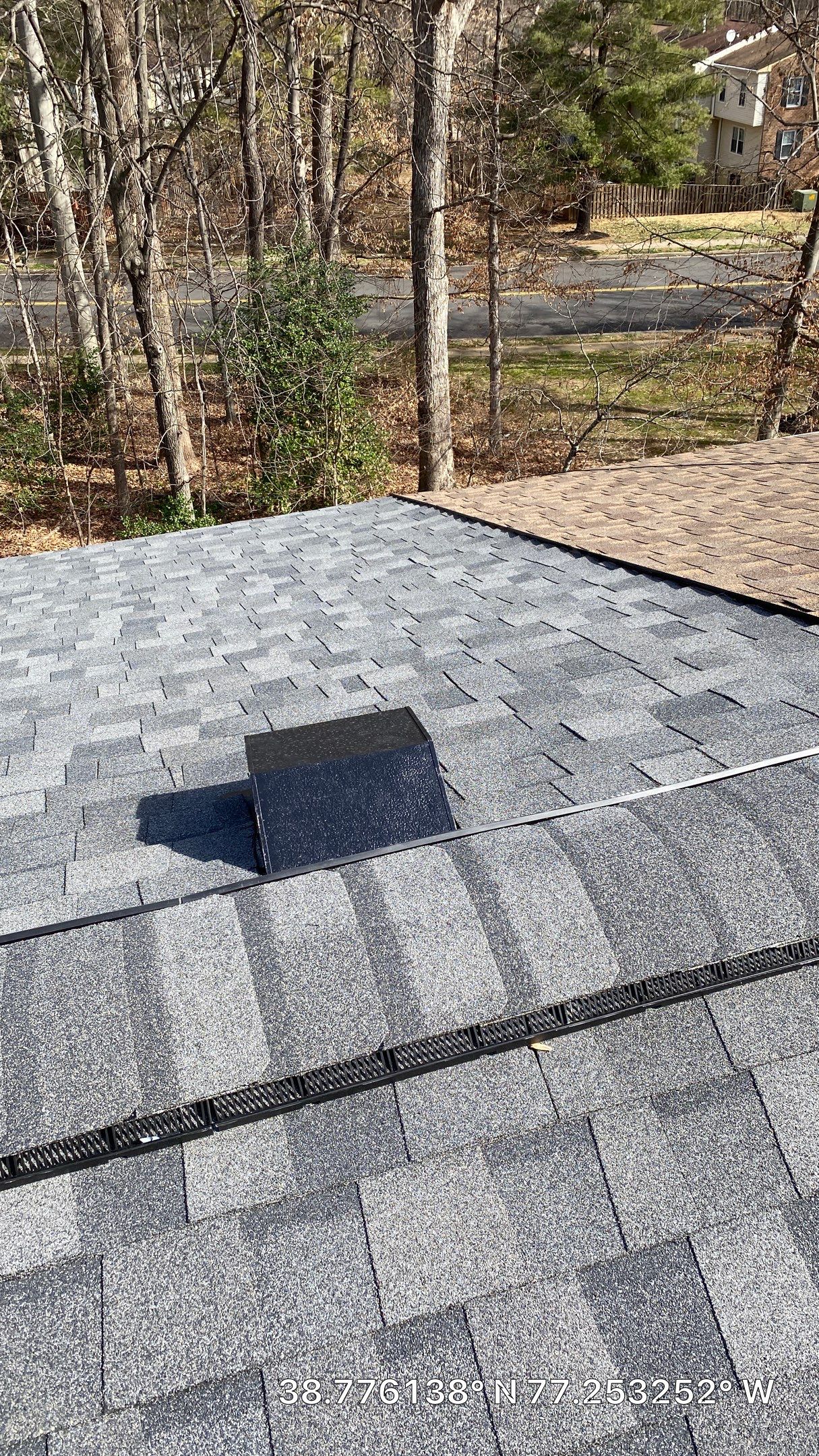 Springfield: CertainTeed Landmark Pro Designer Shingles in Max Def Pewterwood by RM Banning, Inc.