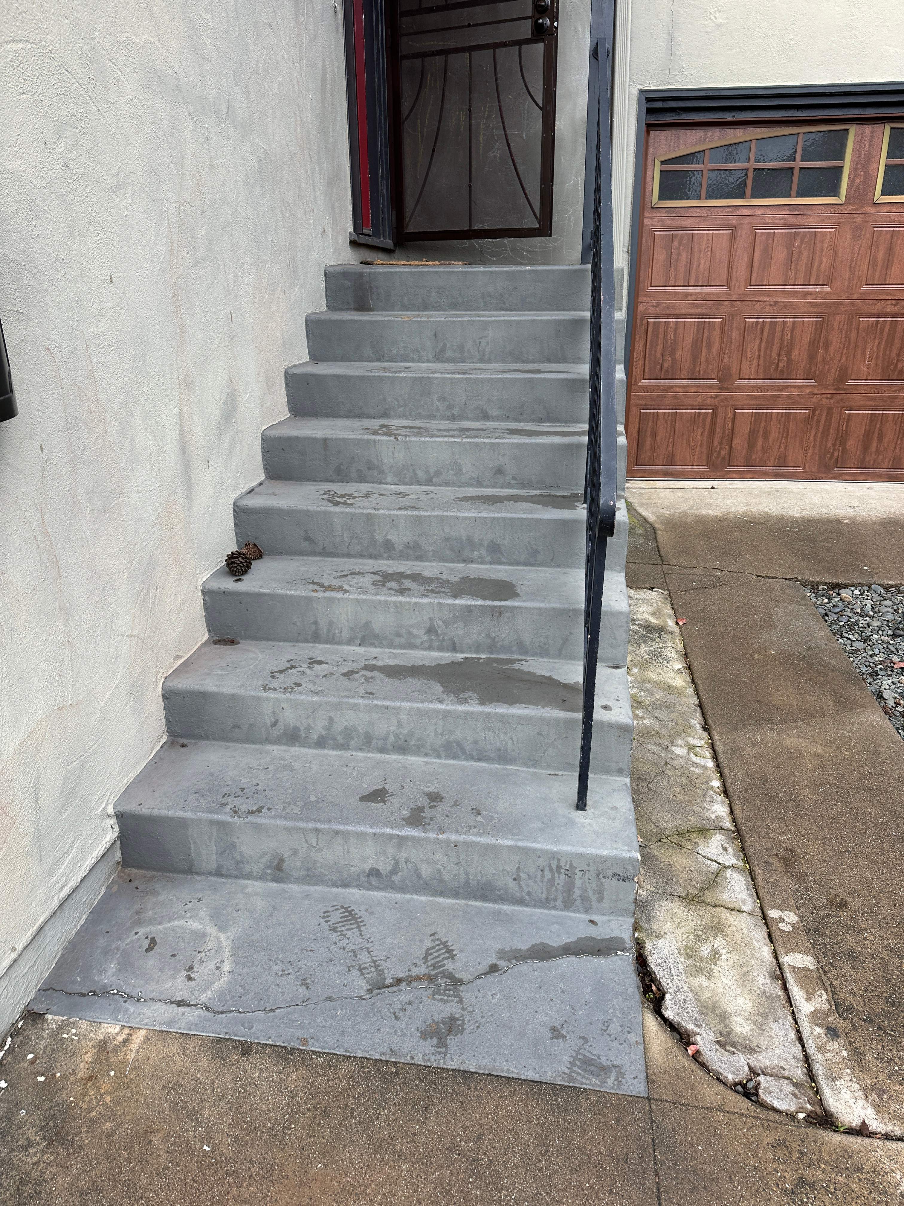 Exterior  using Sherwin-Williams  by Herrera’s Bay Area Painting inc.