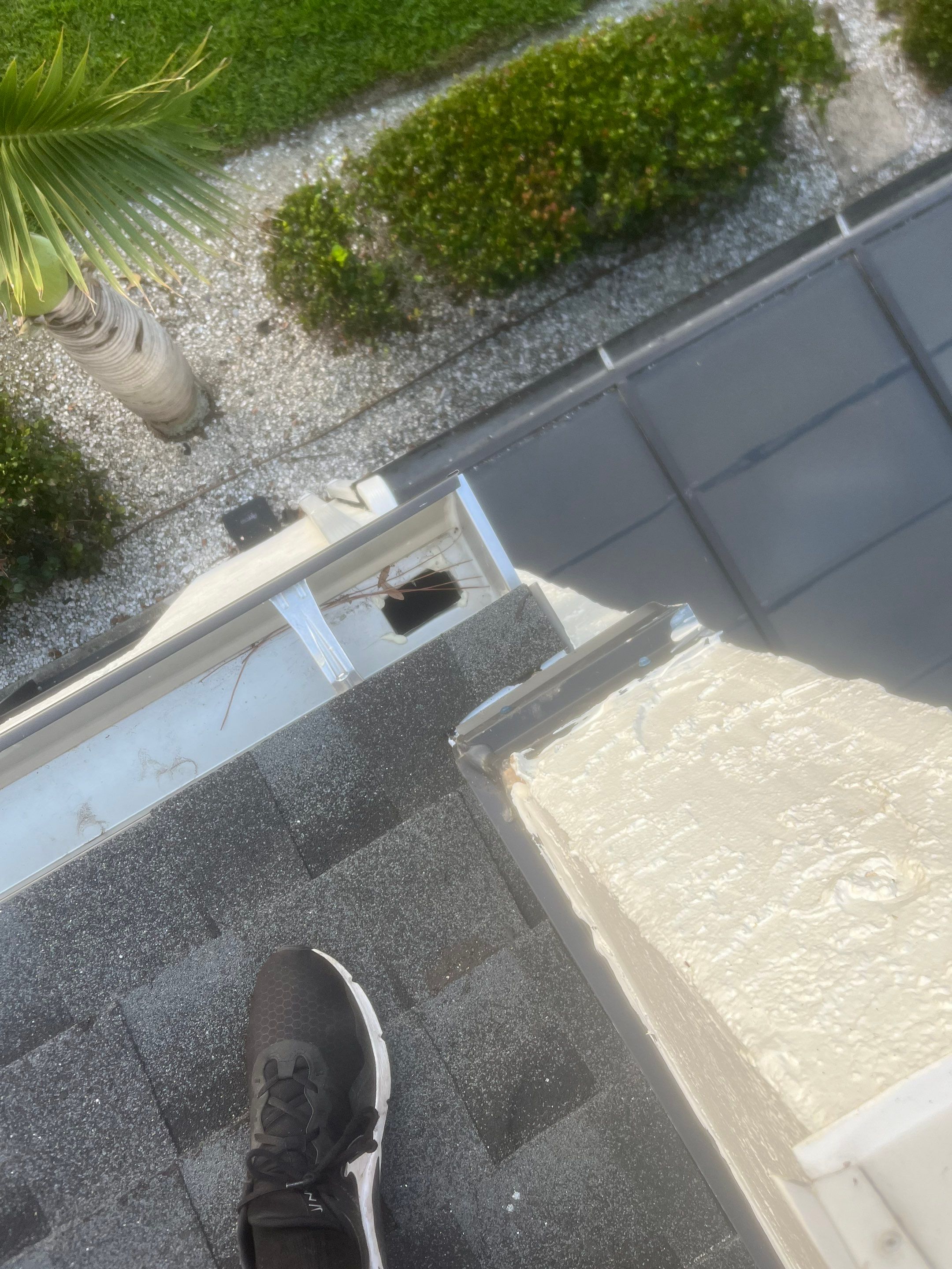 Professional Gutter Cleaning in Fort Myers FL by Gutter Professors
