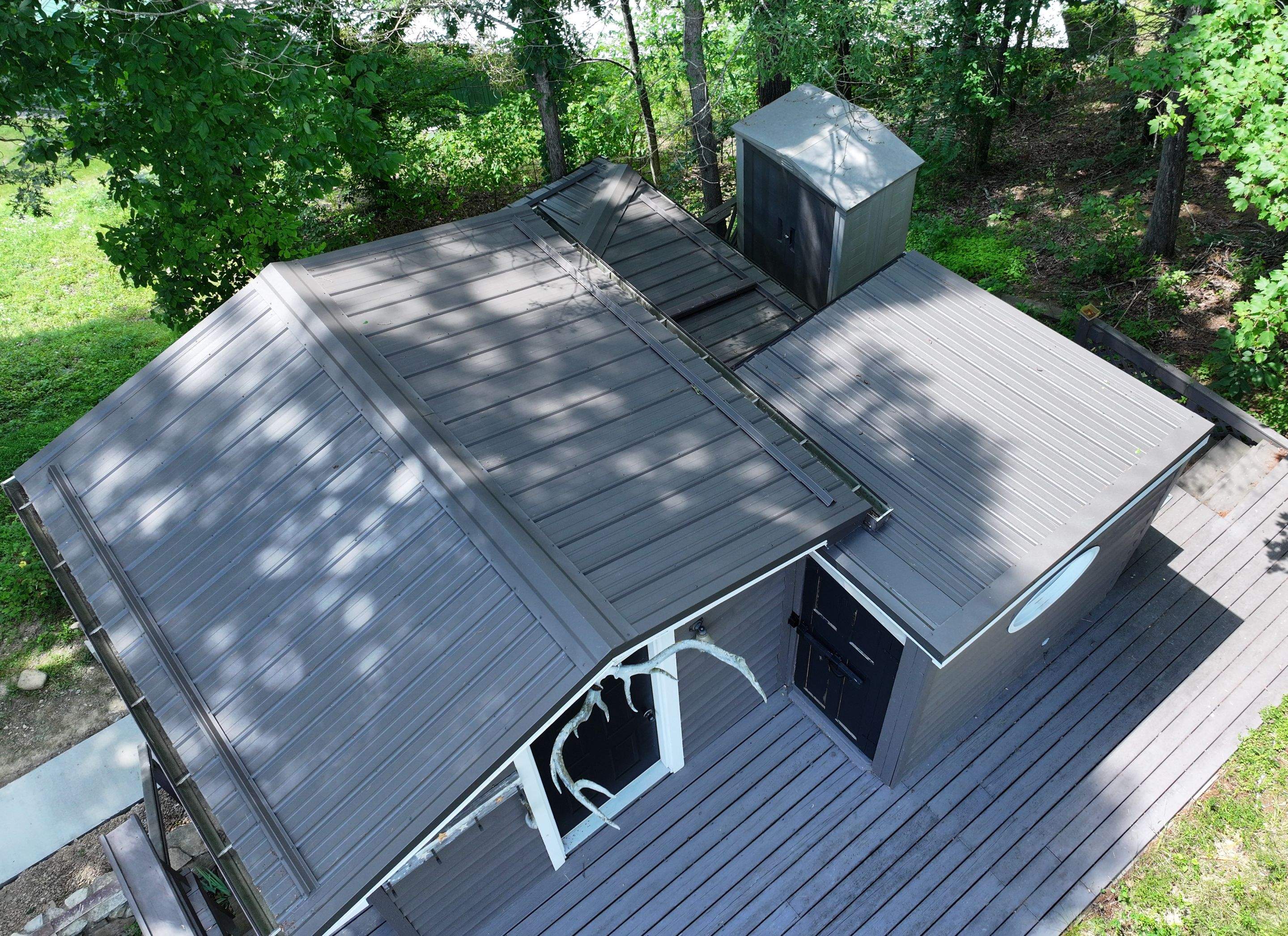 Rice Residence by Omnia Roofing