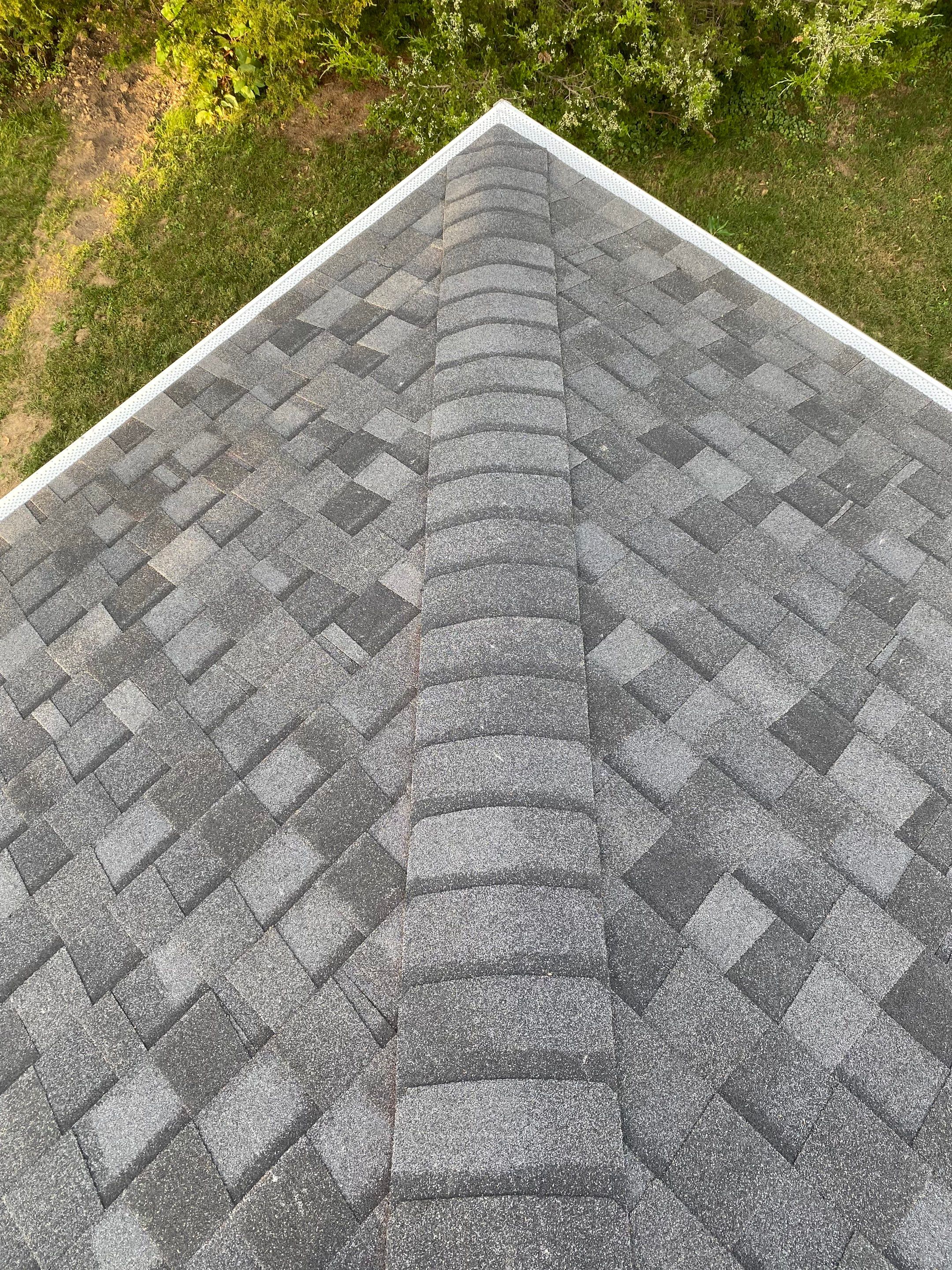 Landmark Pro Installation in Lewis Center by Best Roofing & Siding Company