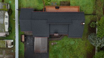 Onyx Black | Roof Replacement in Castle Rock, WA 98611